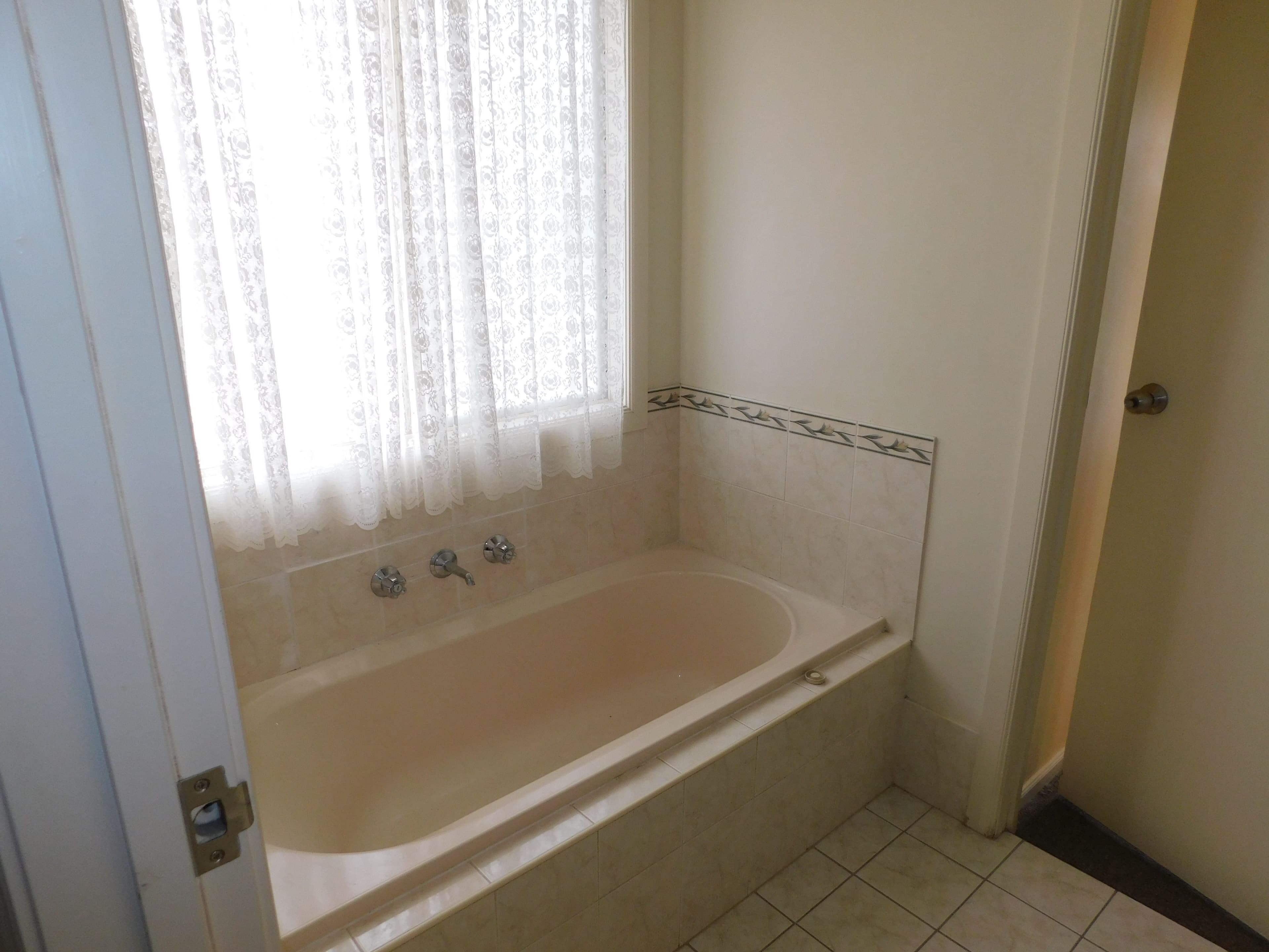 28 Densley Avenue, Bordertown SA 5268, Bordertown - Thumbnail 7