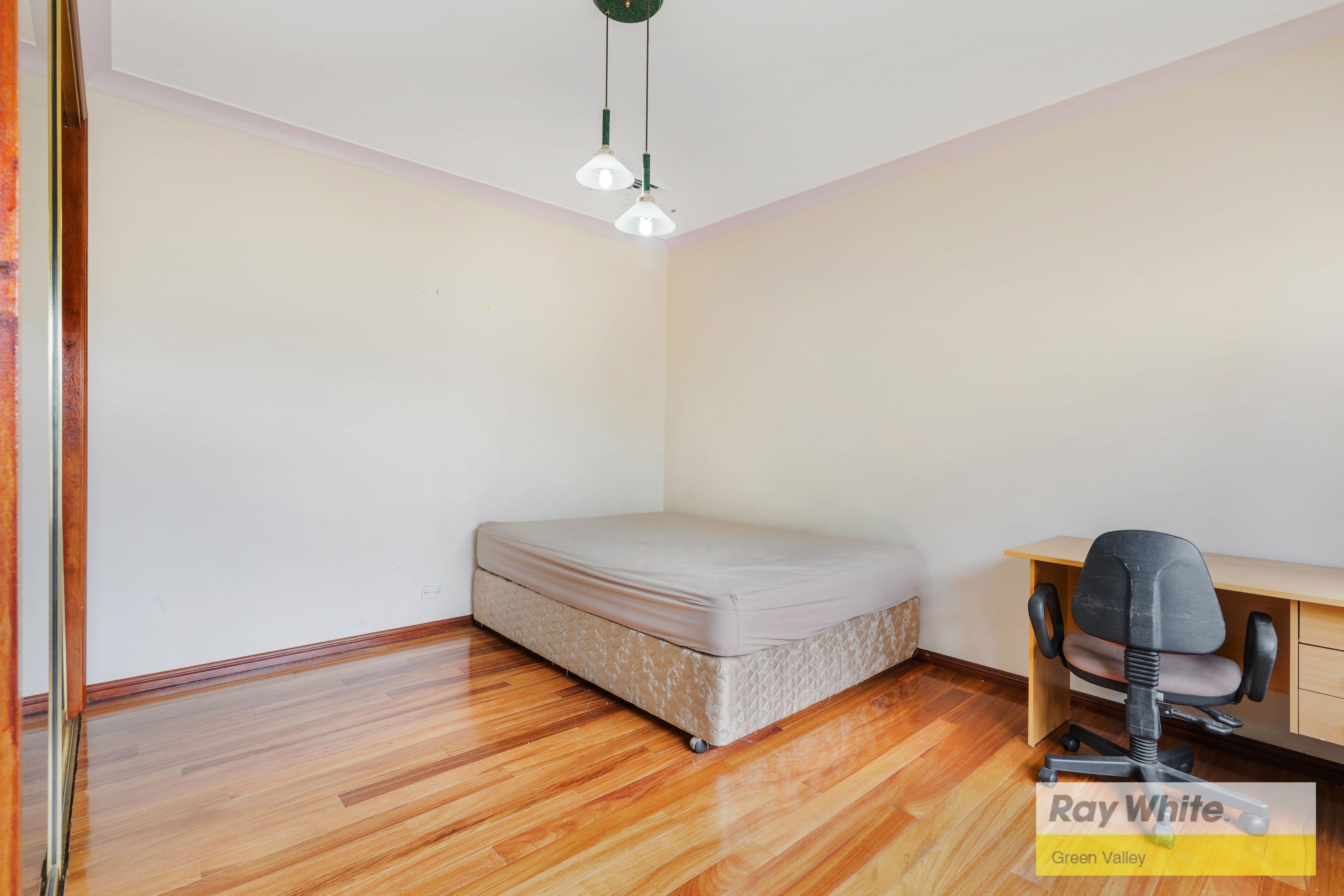 10 Kestrel Avenue, Hinchinbrook NSW 2168, Hinchinbrook - Thumbnail 5