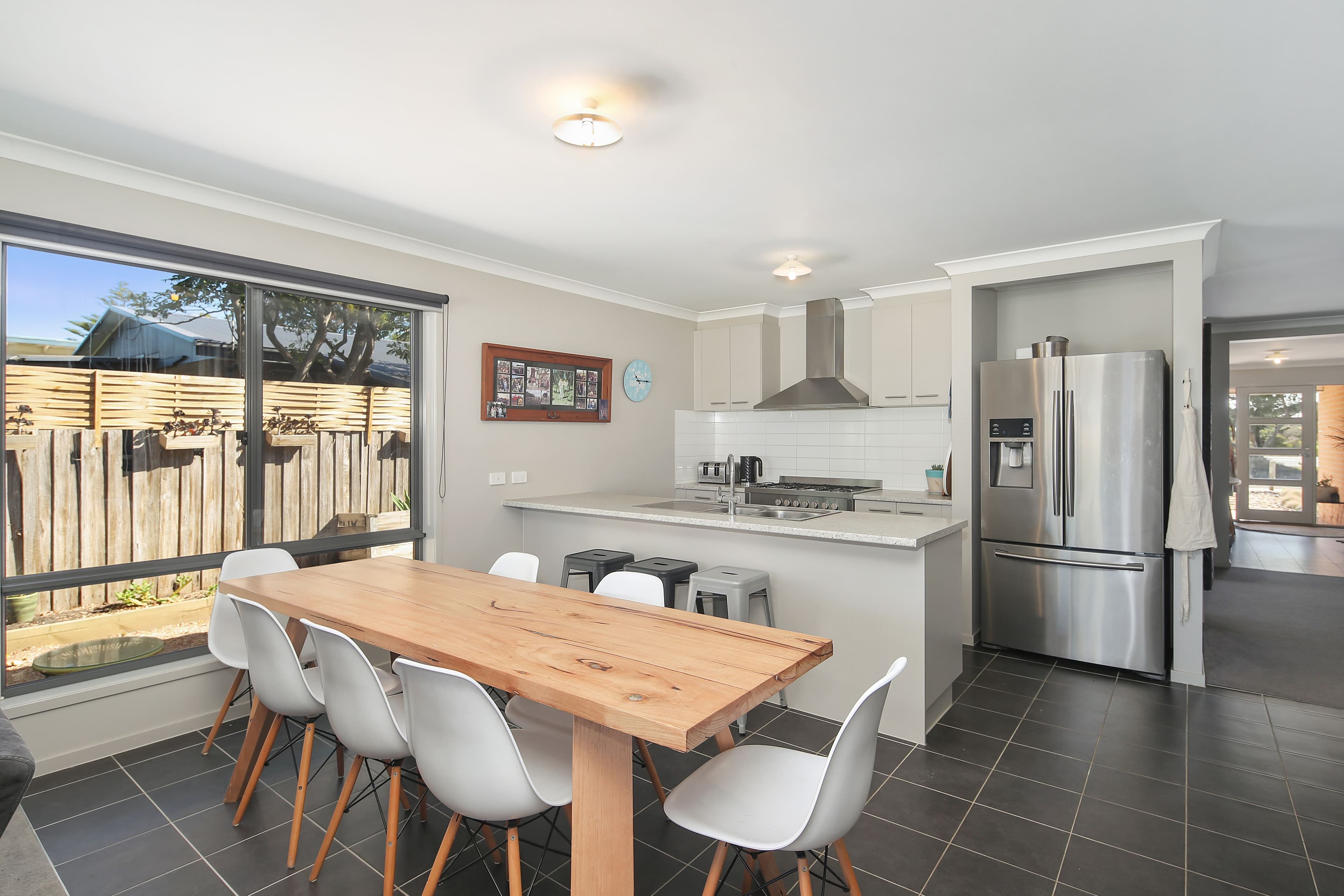 21 Phillip Island Road, Sunderland Bay VIC 3922, Sunderland Bay - Thumbnail 3