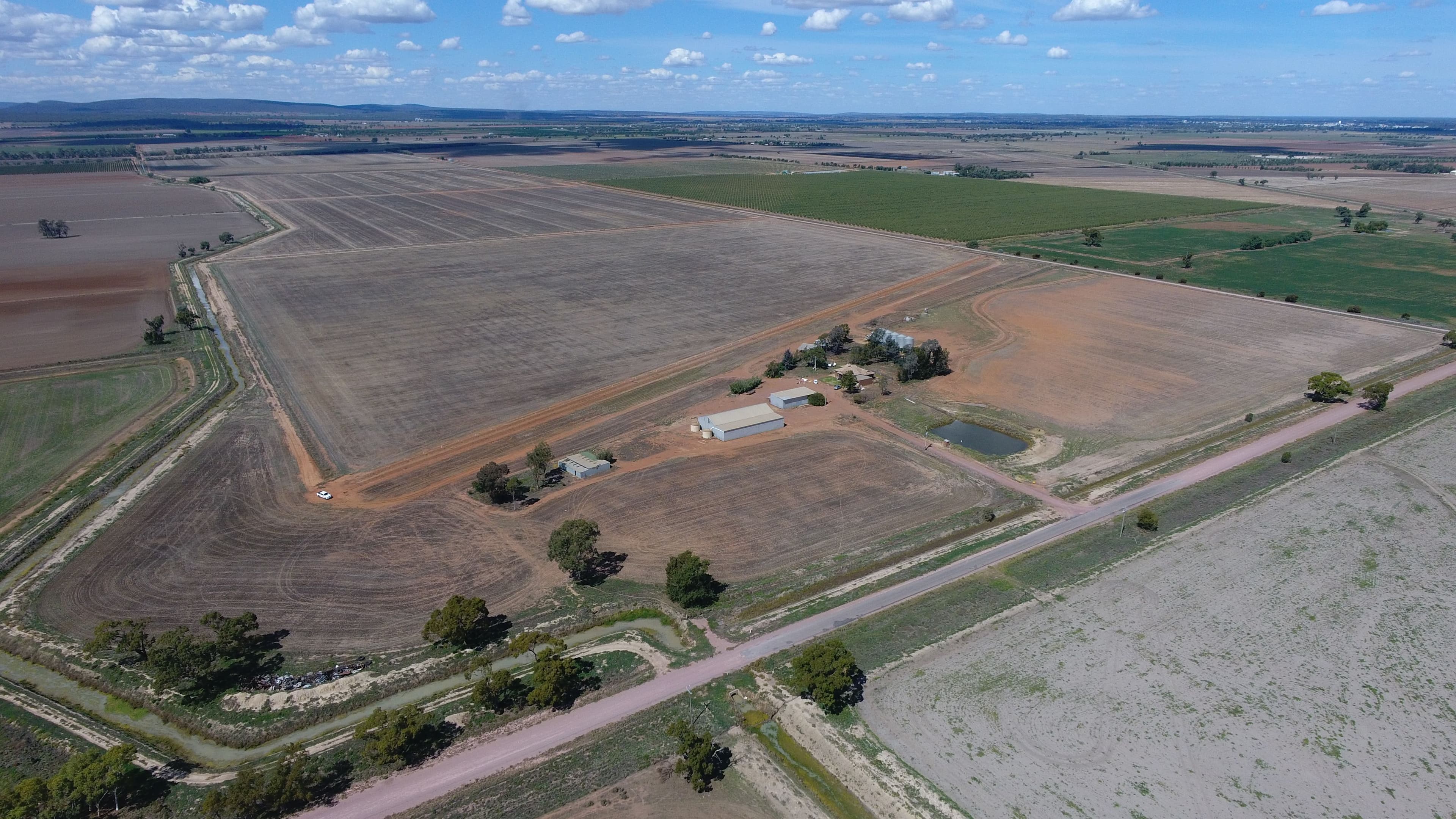 166 Collins Road, Leeton NSW 2705, Leeton - Image 1