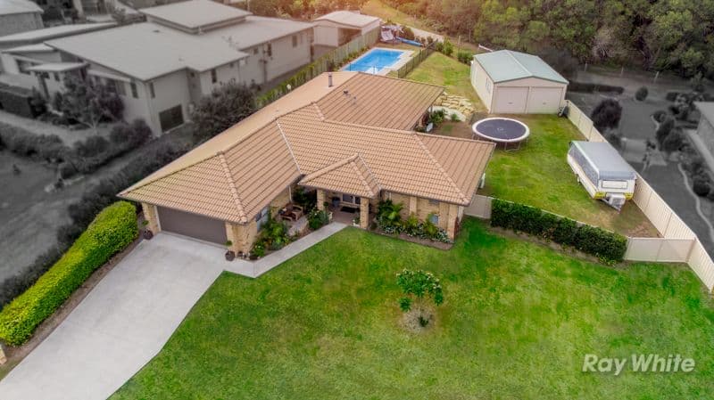 33 Nairn Terrace, Junction Hill - Thumbnail 2