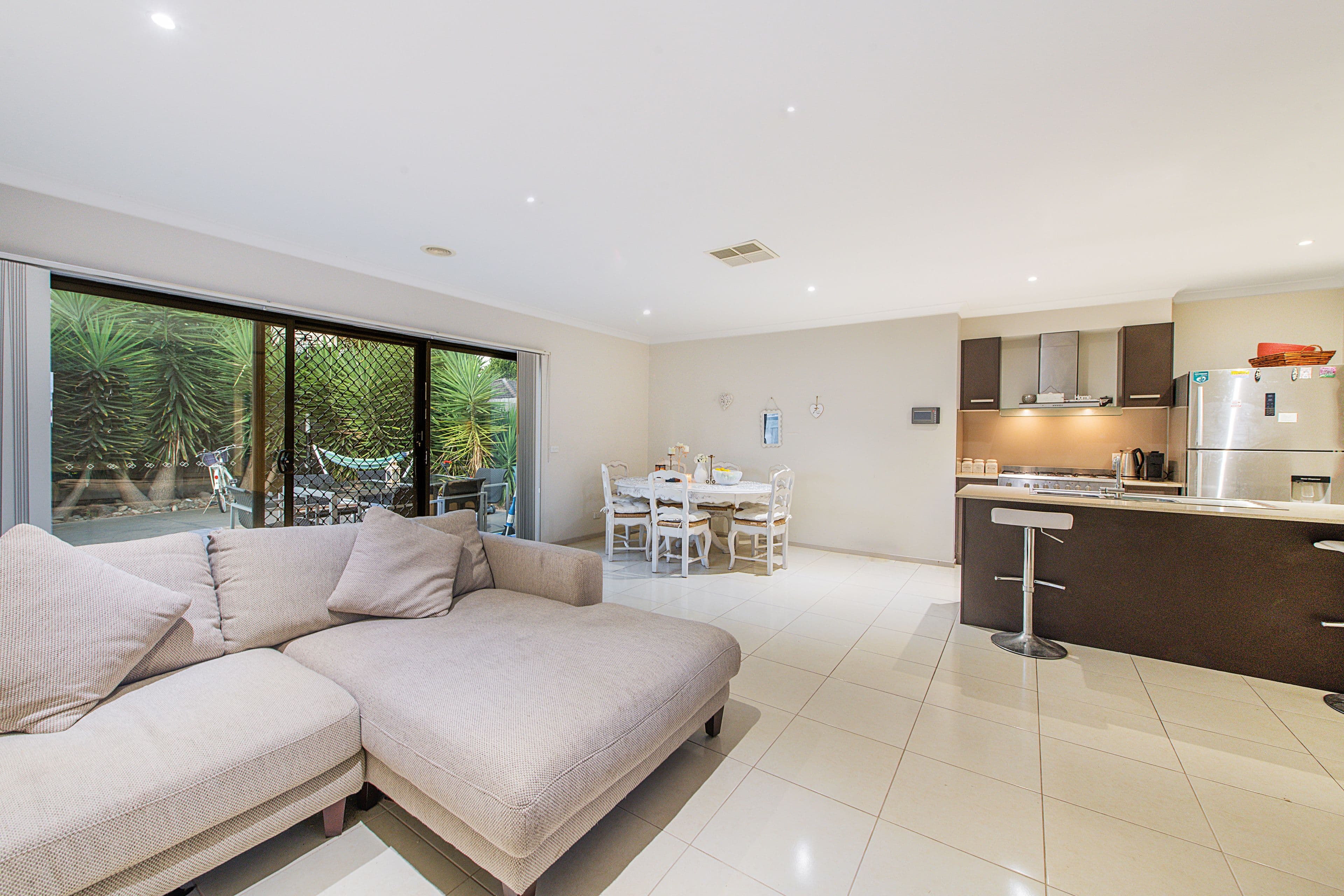 181 Dandelion Drive, Rowville VIC 3178, Rowville - Thumbnail 4