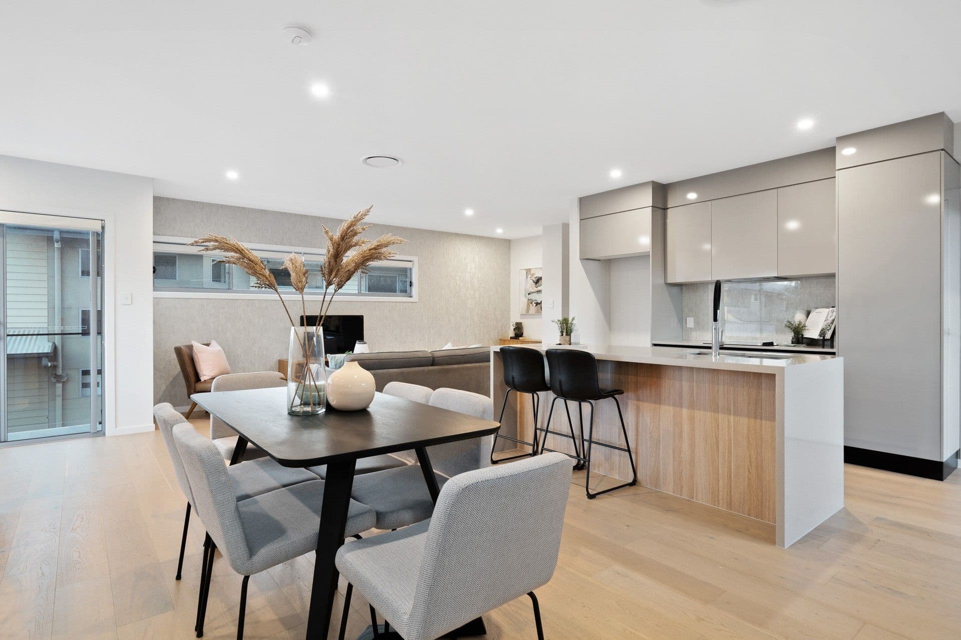 29 Cambridge Street, Carina Heights QLD 4152, Carina Heights - Thumbnail 4
