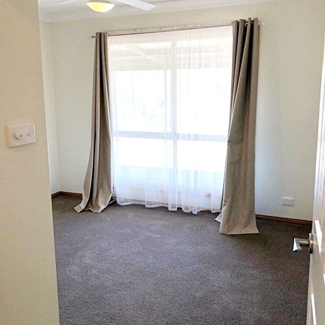 69 Fairway Drive, Tumut - Thumbnail 8