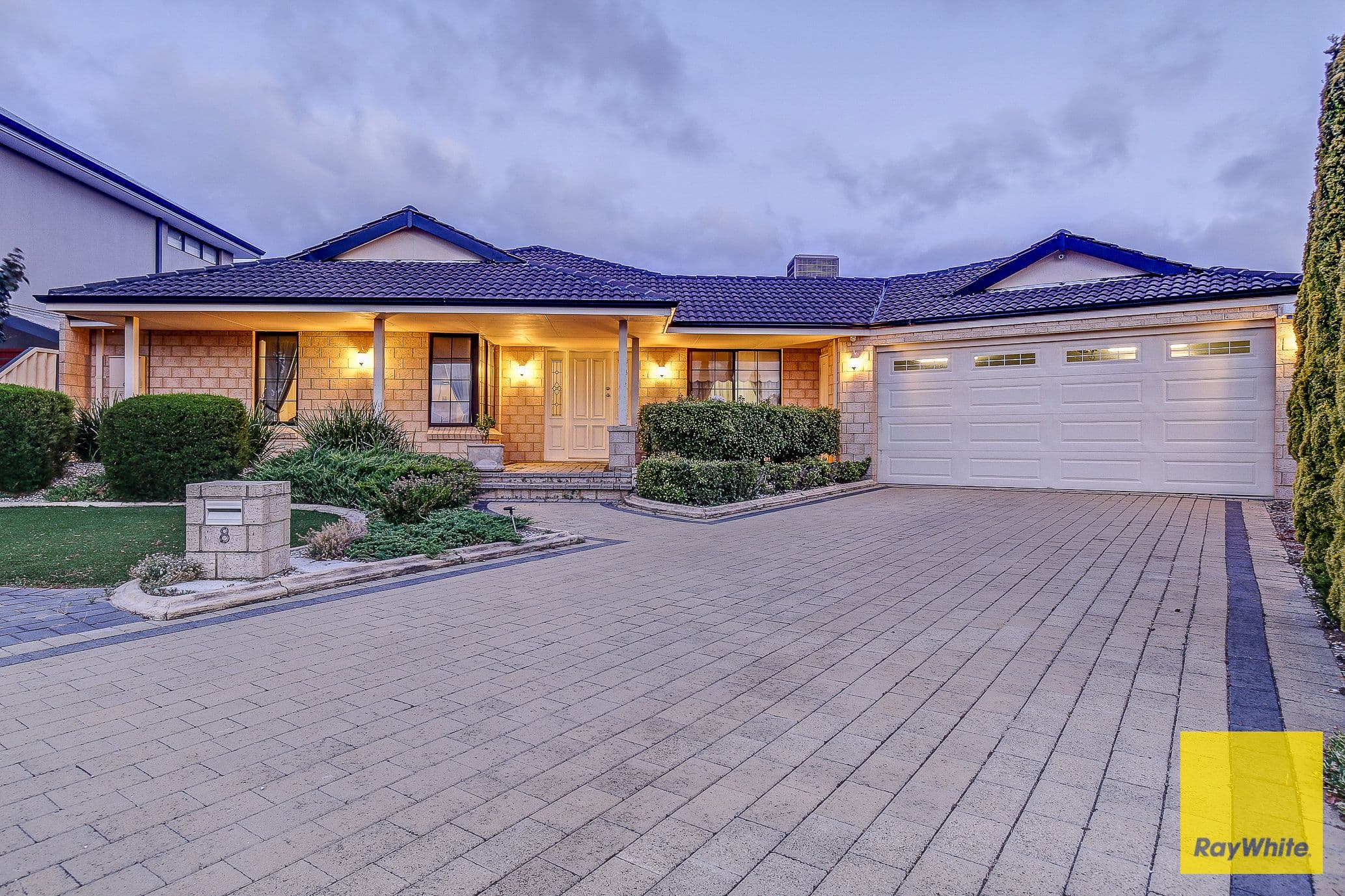 8 Donvale Court, Landsdale WA 6065, Landsdale - Thumbnail 2
