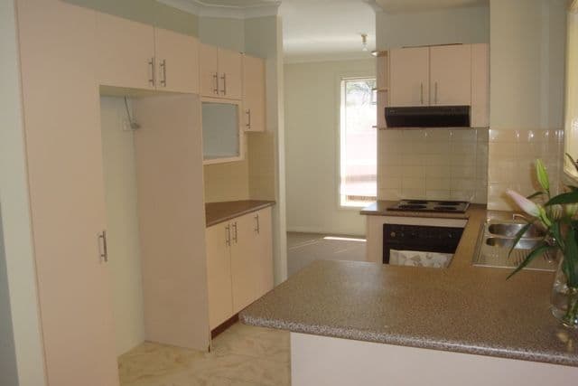 46a Sartor Crescent, Bossley Park NSW 2176, Bossley Park - Thumbnail 4
