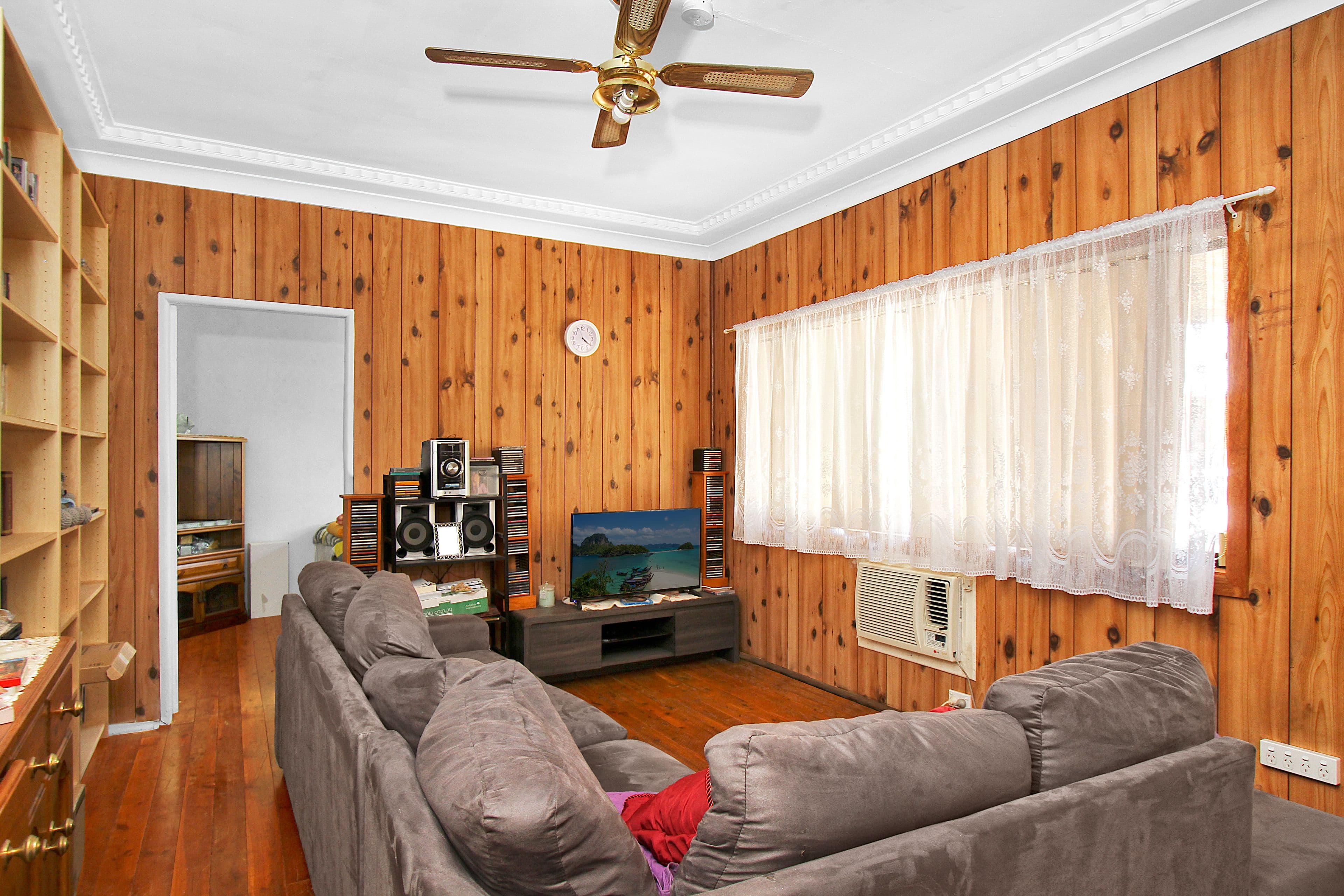 68 Chifley Street, Smithfield - Thumbnail 2