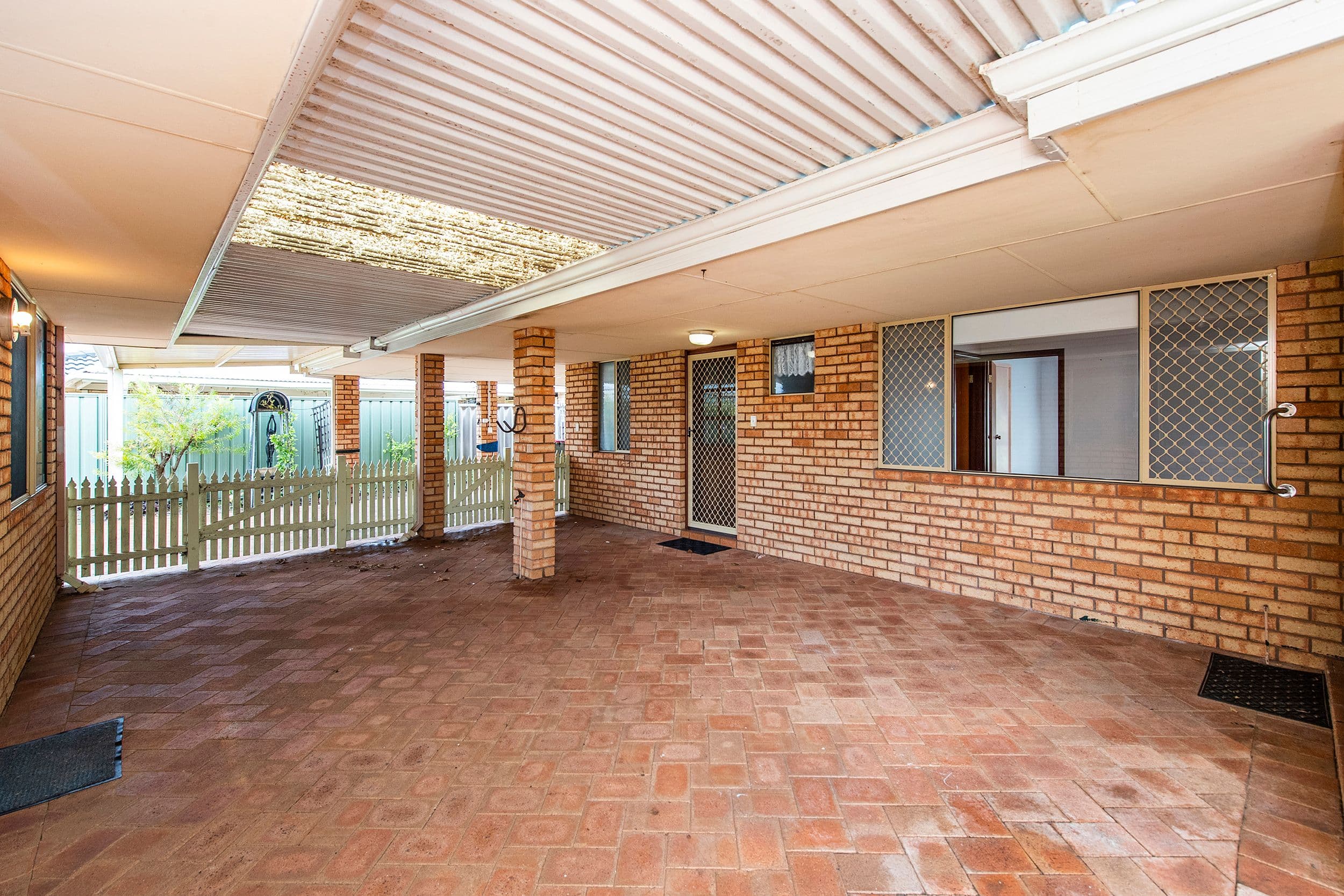 22 Frigate Place, Waikiki WA 6169, Waikiki - Thumbnail 4