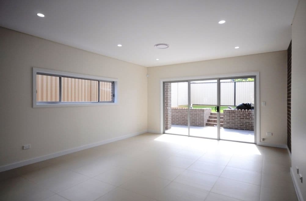 4 Warnock Street, Guildford NSW 2161, Guildford - Thumbnail 2
