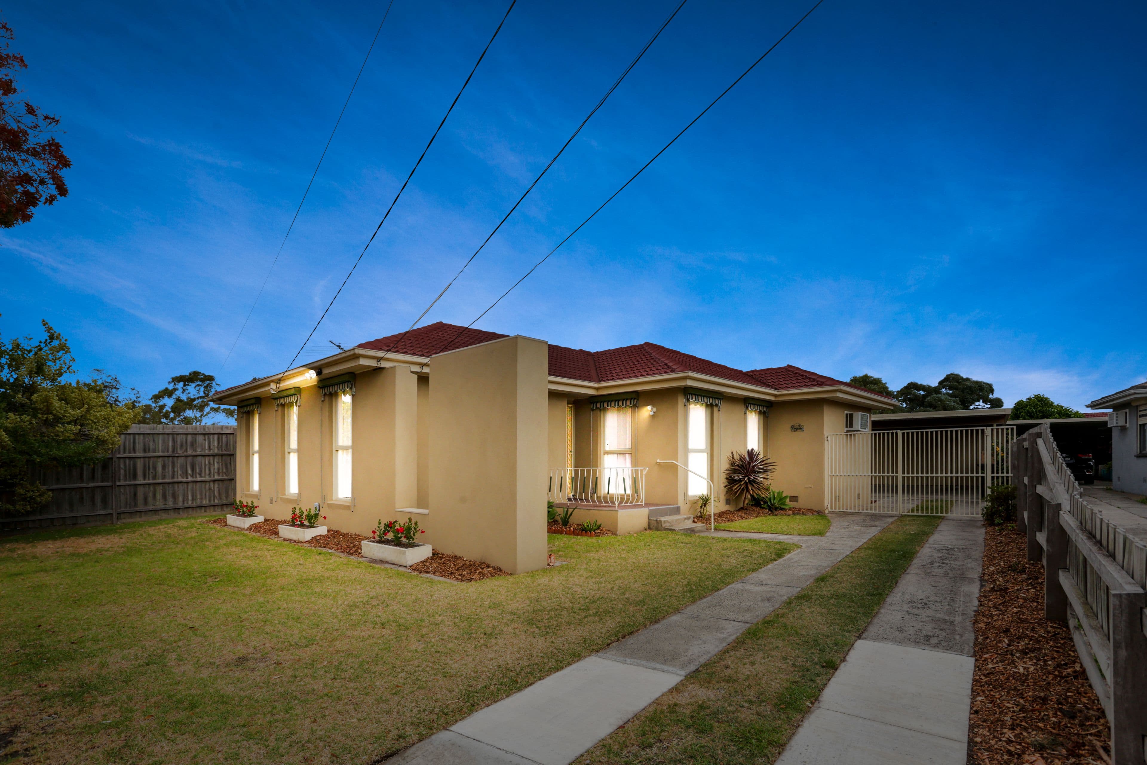 4 Gillian Street, Springvale South VIC 3172, Springvale South - Thumbnail 2