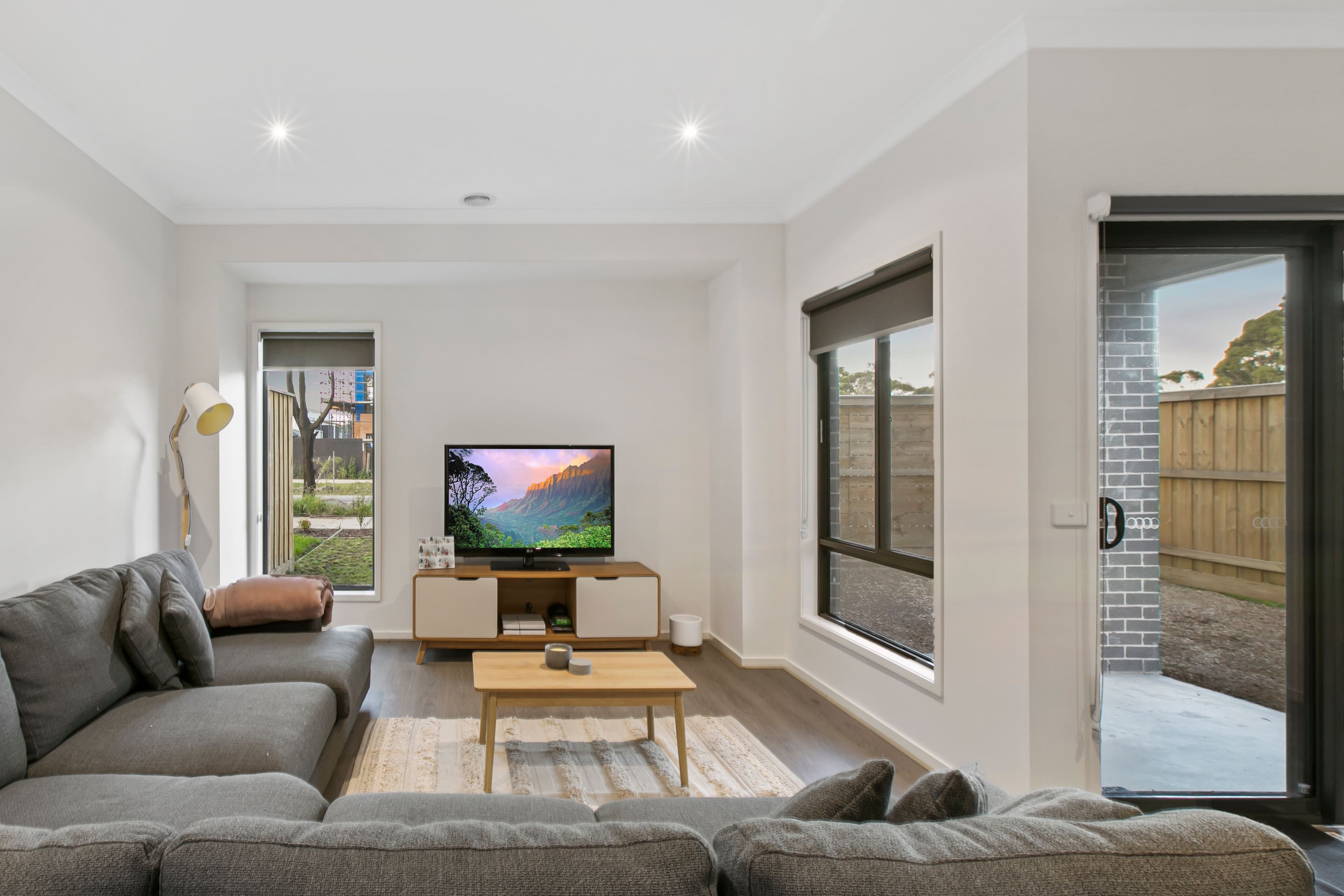 387 Rix Road, Officer VIC 3809, Officer - Thumbnail 3