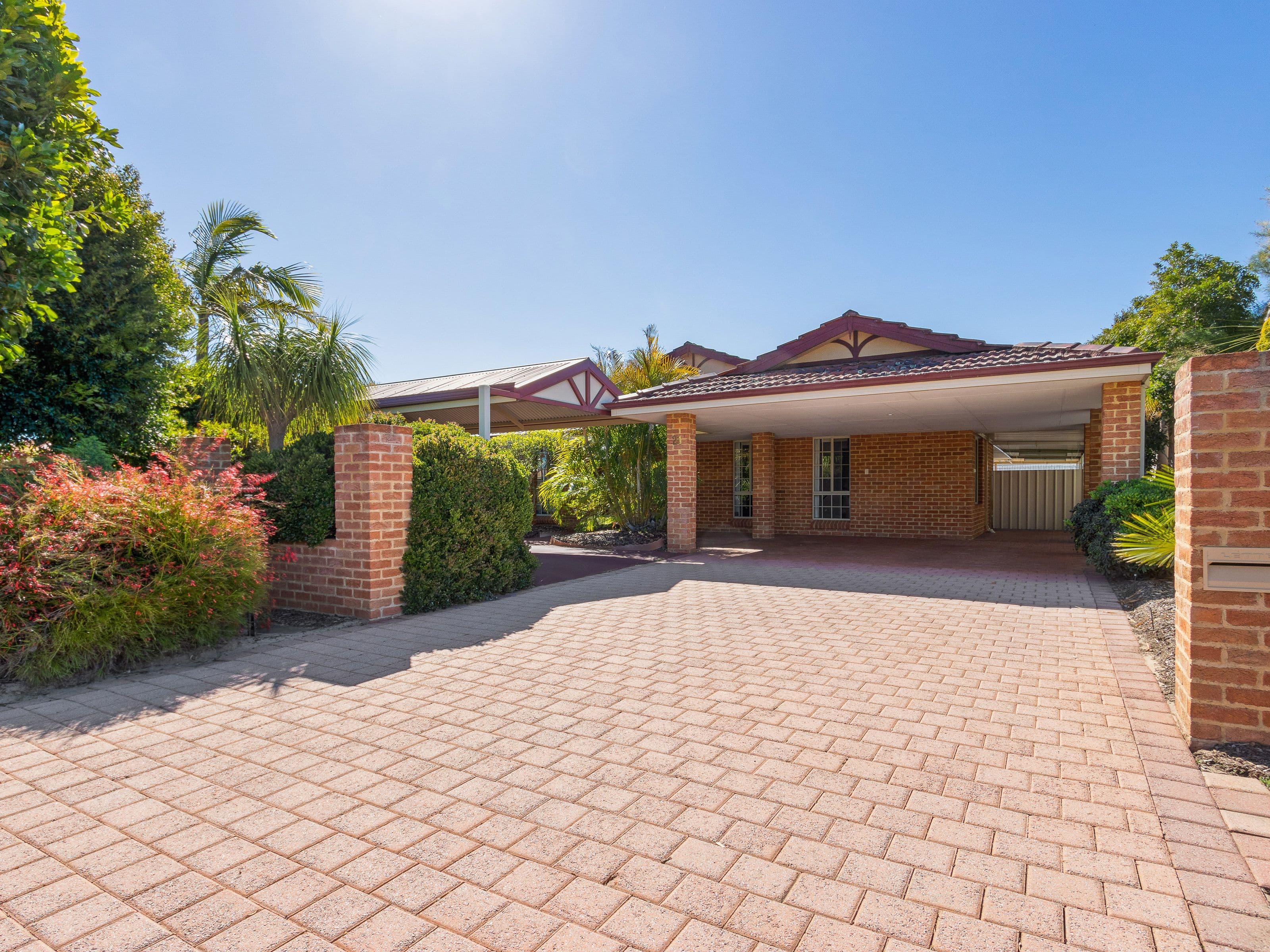 21 Carcoo Court, Beckenham WA 6107, Beckenham - Image 1