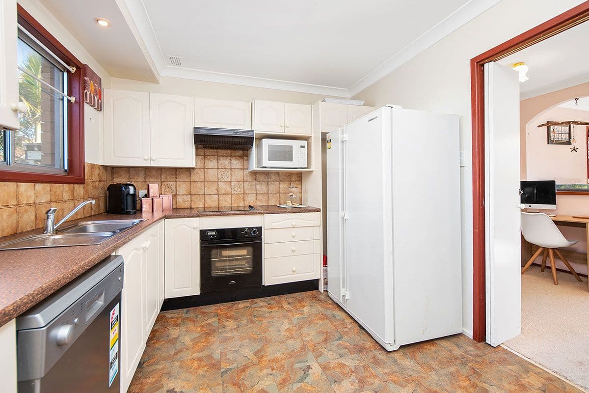 76 Croston Road, Engadine - Thumbnail 4