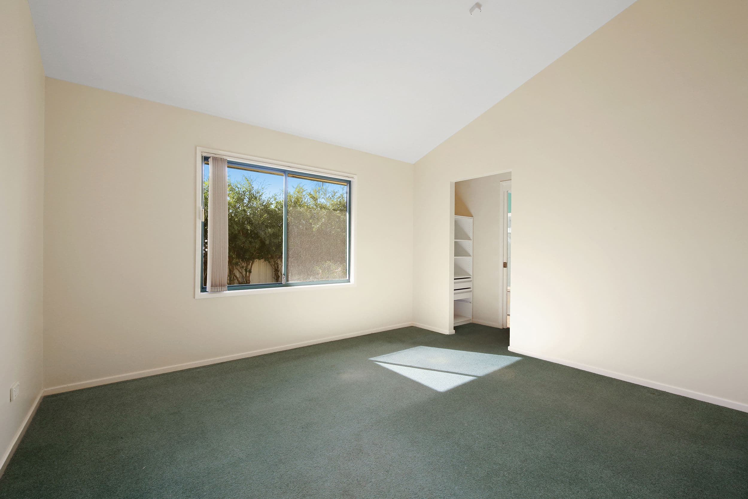 3 Wharf Parade, Bensville - Thumbnail 4
