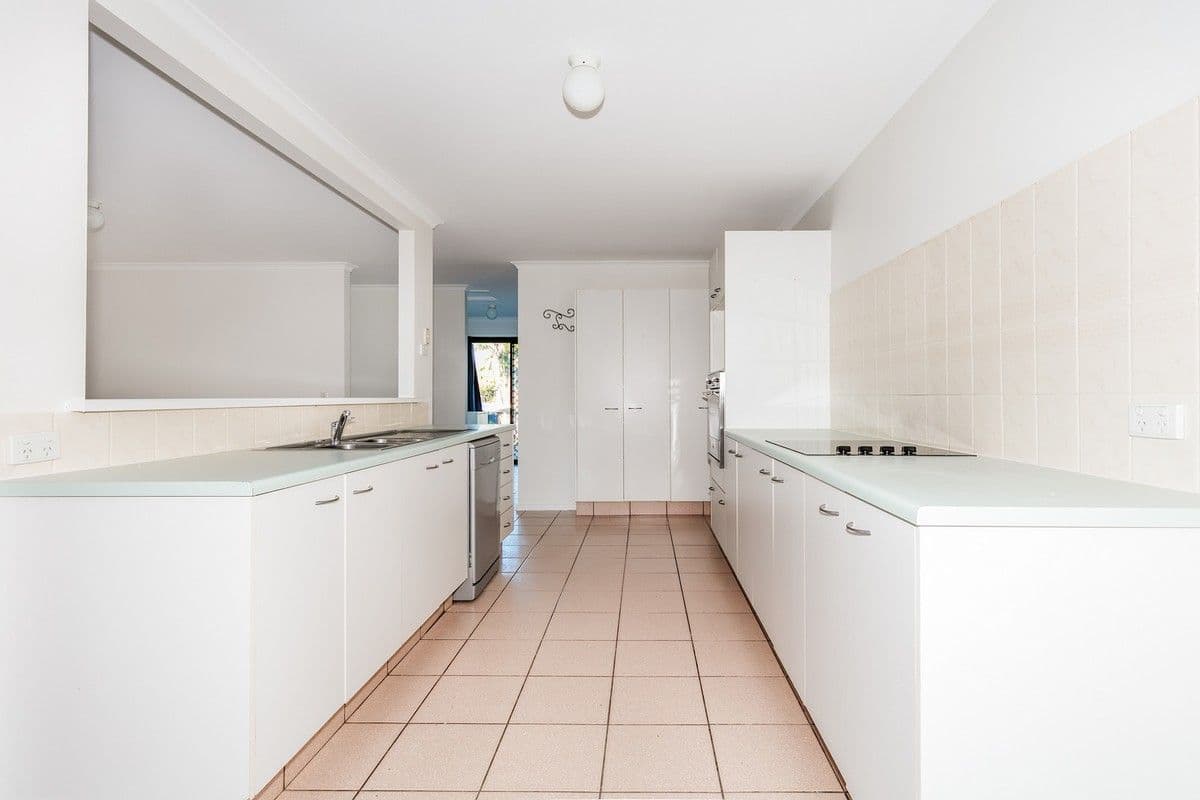 1 Itea Court, Regents Park QLD 4118, Regents Park - Thumbnail 5