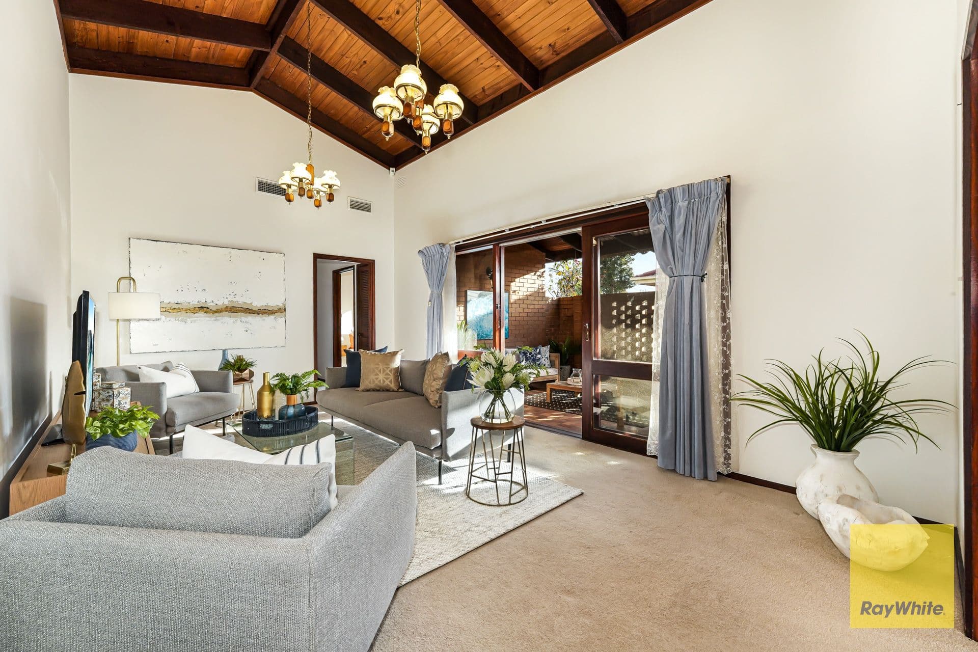 8 May Court, Dandenong VIC 3175, Dandenong - Thumbnail 2