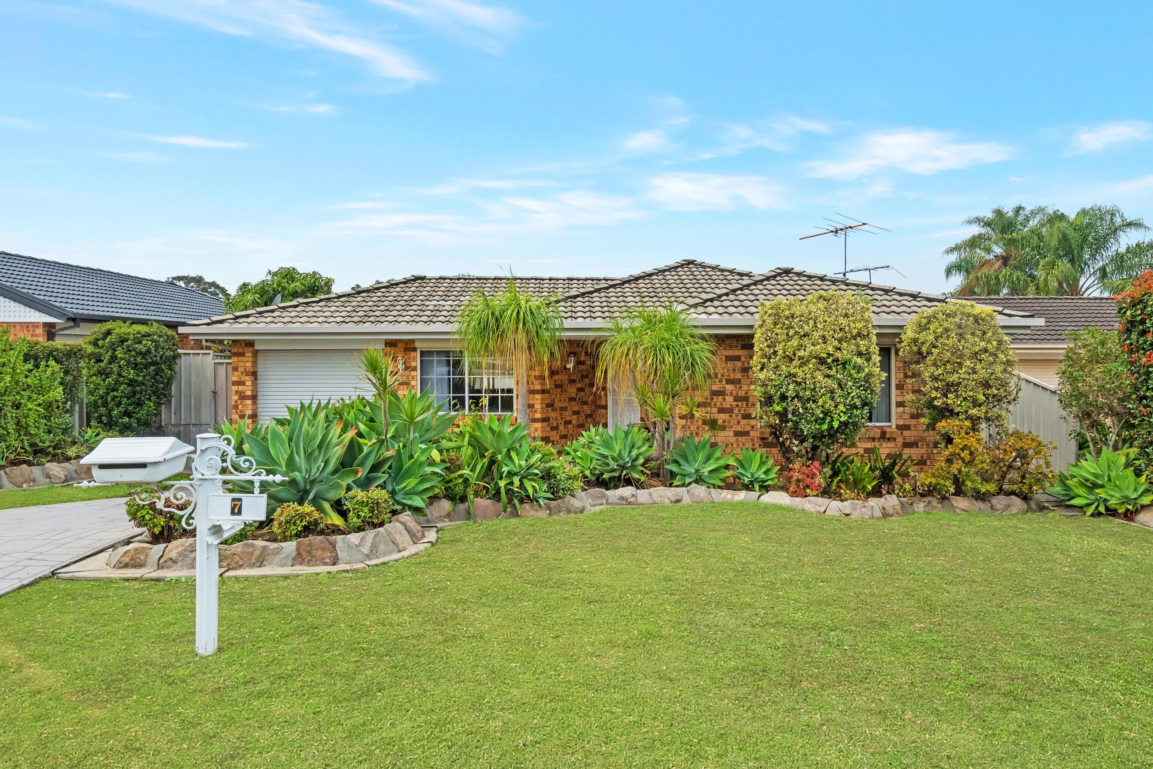 7 Grebe Place, Hinchinbrook NSW 2168, Hinchinbrook - Thumbnail 2