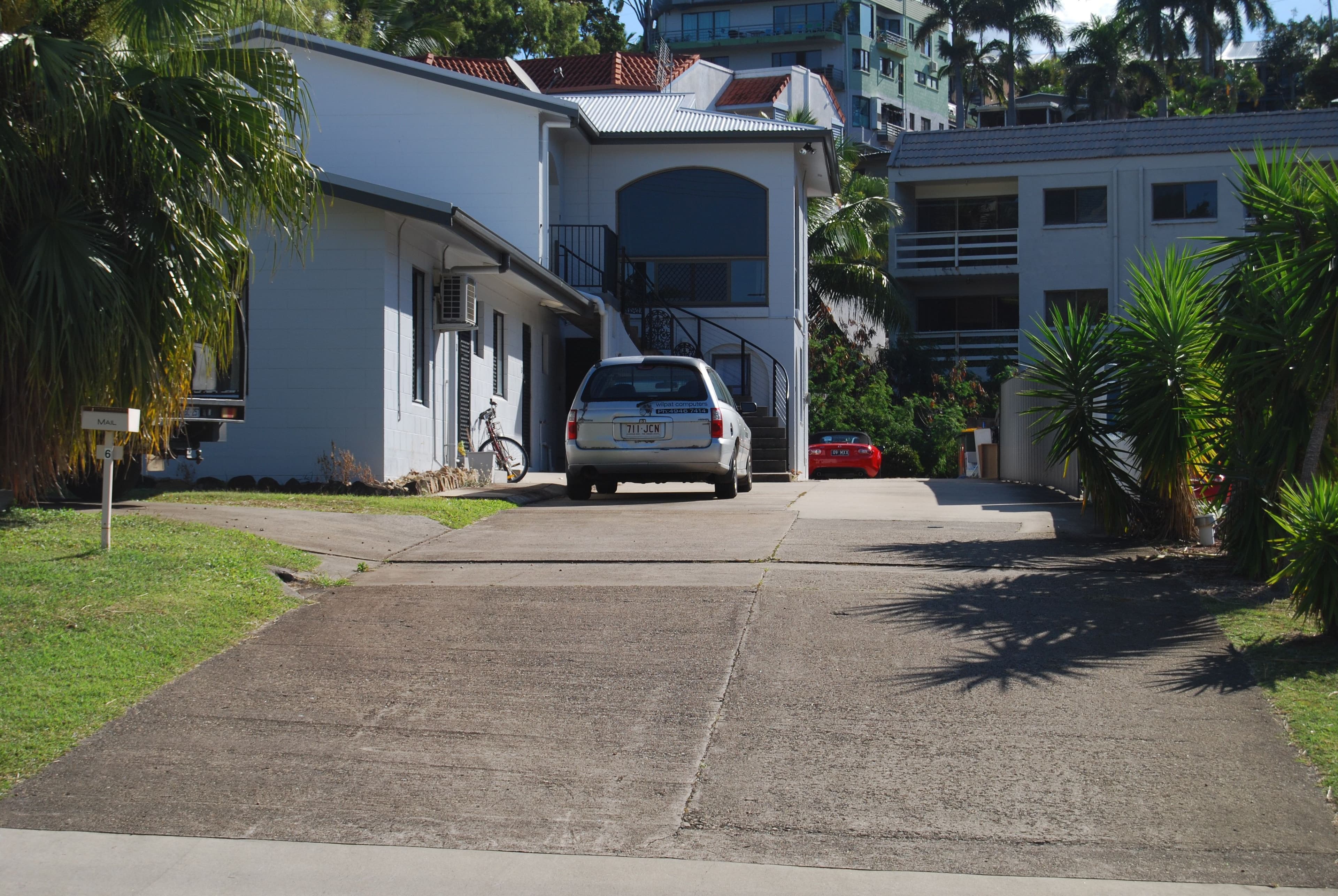 6 Waterson Way, Airlie Beach QLD 4802, Airlie Beach - Thumbnail 6