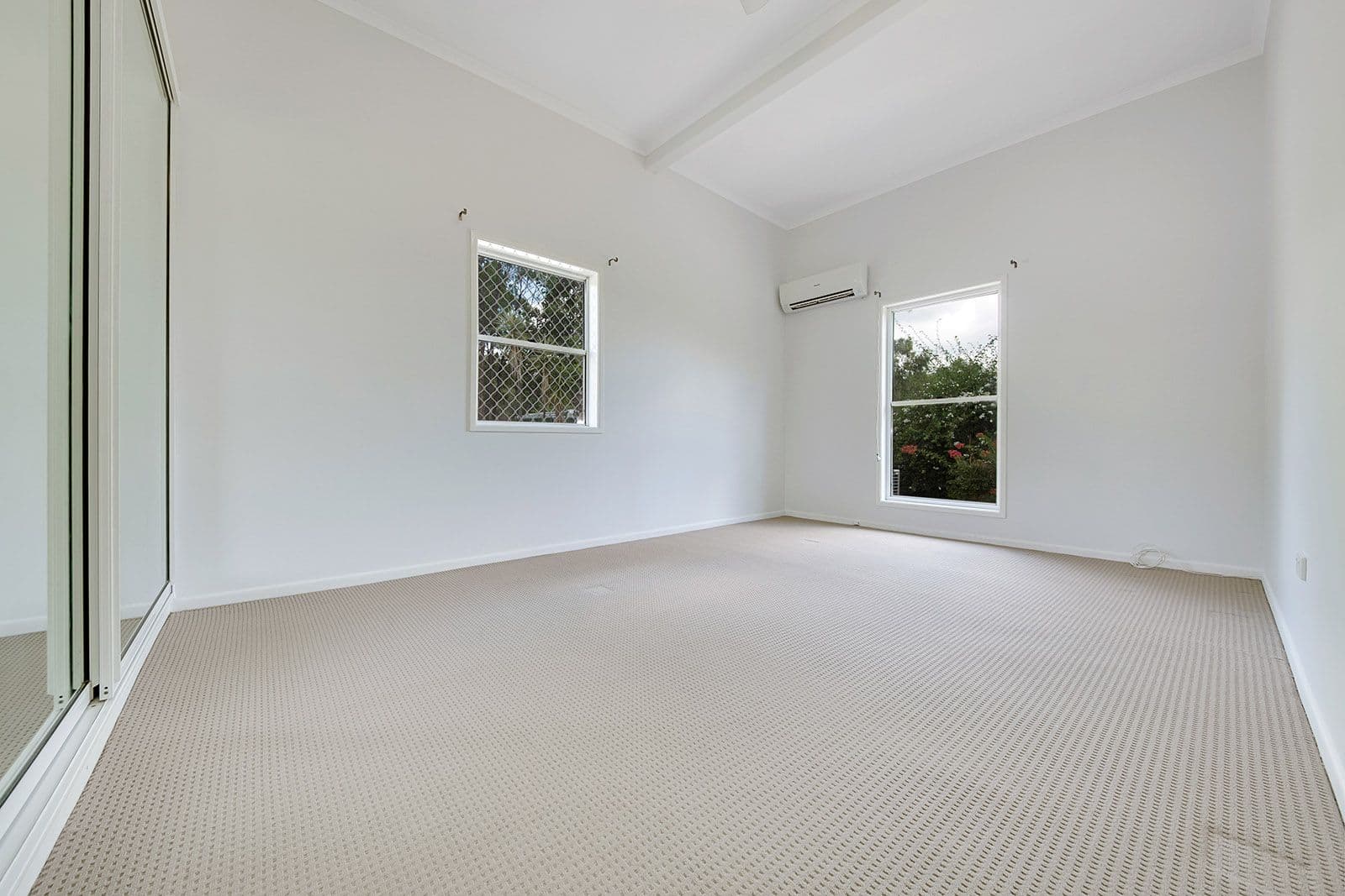 14 RIVERVIEW Drive, River Ranch QLD 4680, River Ranch - Thumbnail 7
