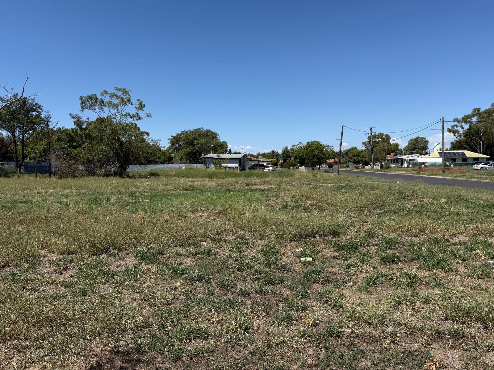 10 Barwon Avenue, Moree NSW 2400, Moree - Thumbnail 2