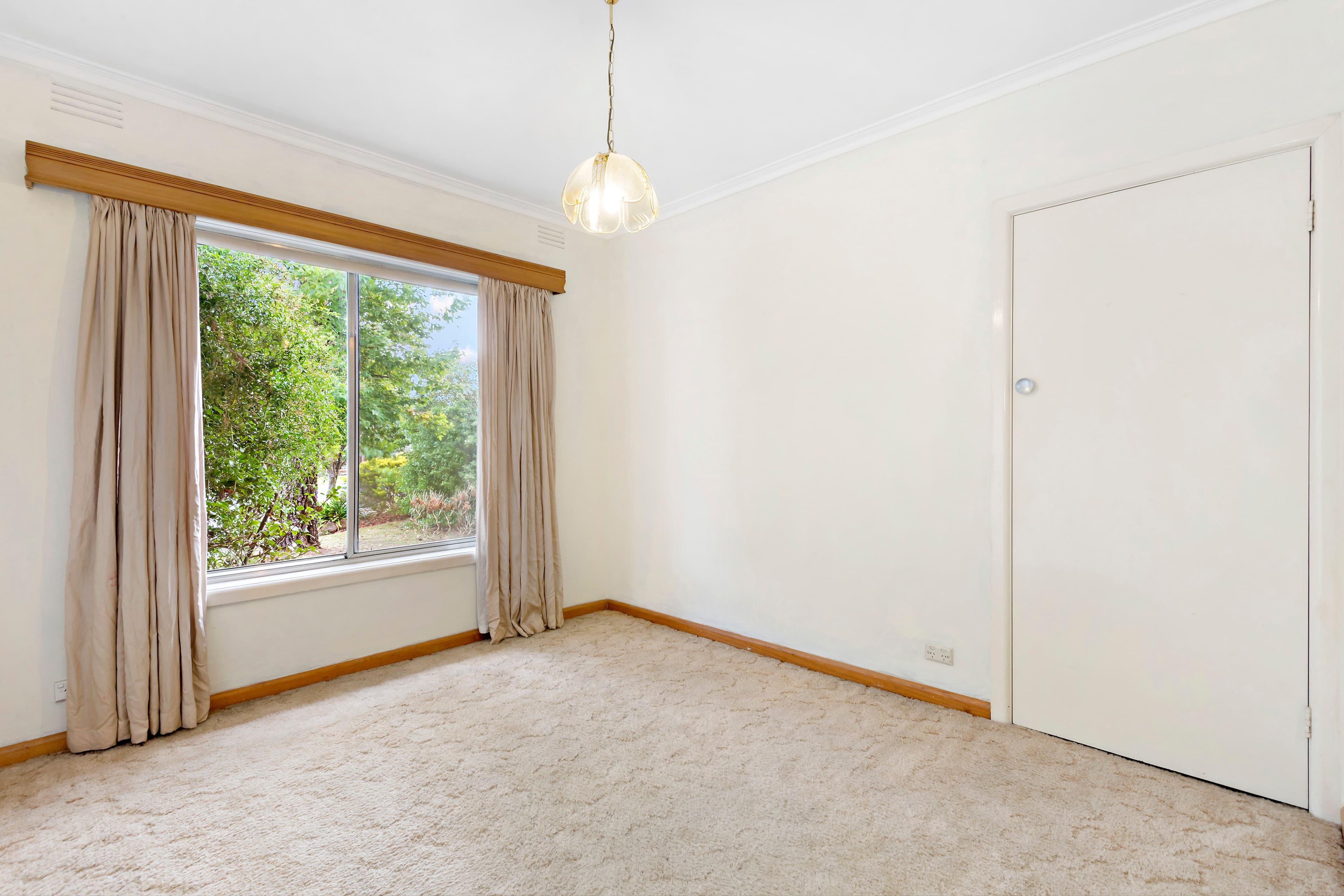 6 Bushbury Court, Hughesdale VIC 3166, Hughesdale - Thumbnail 5