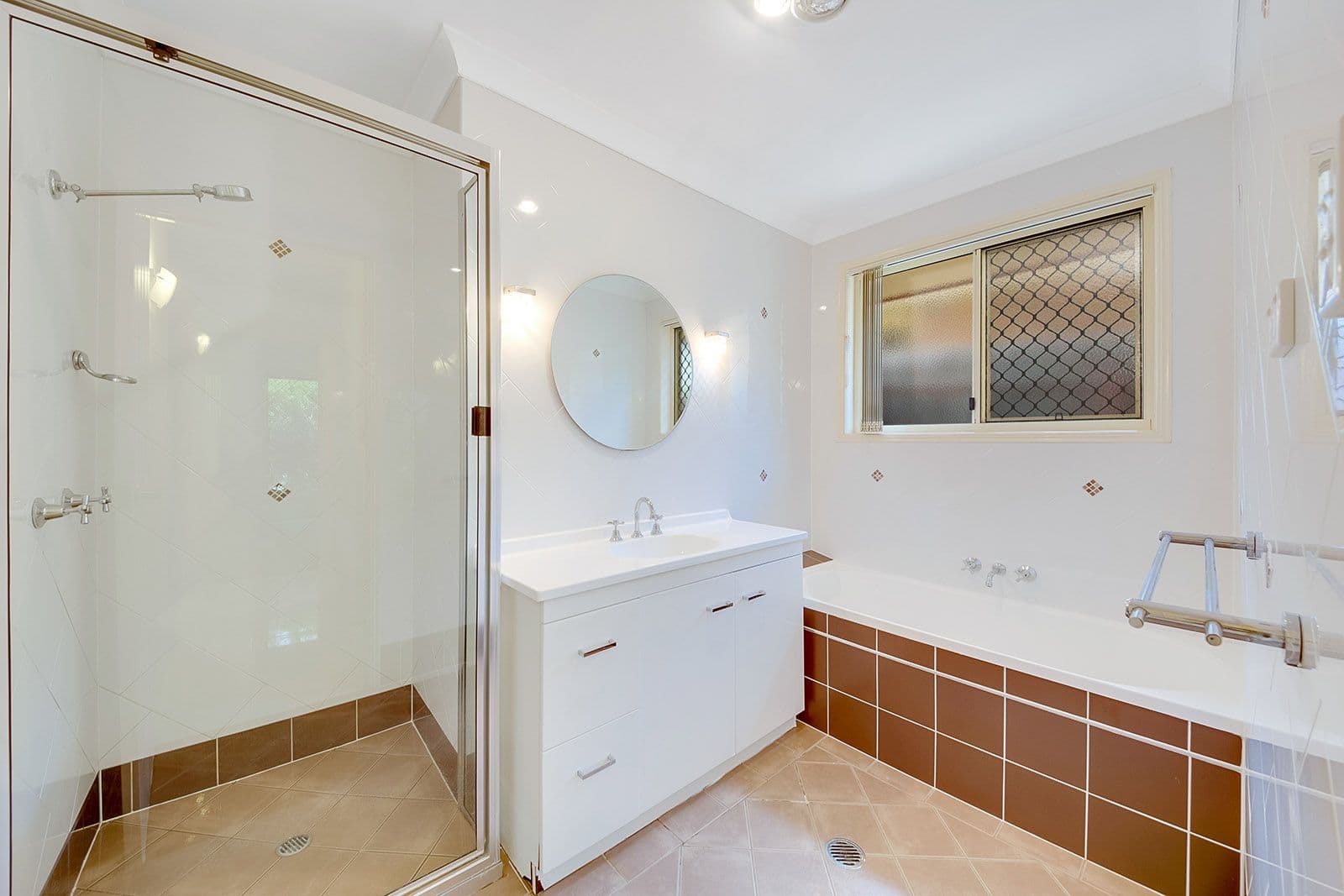 5 Daydream Drive, Clinton QLD 4680, Clinton - Thumbnail 5