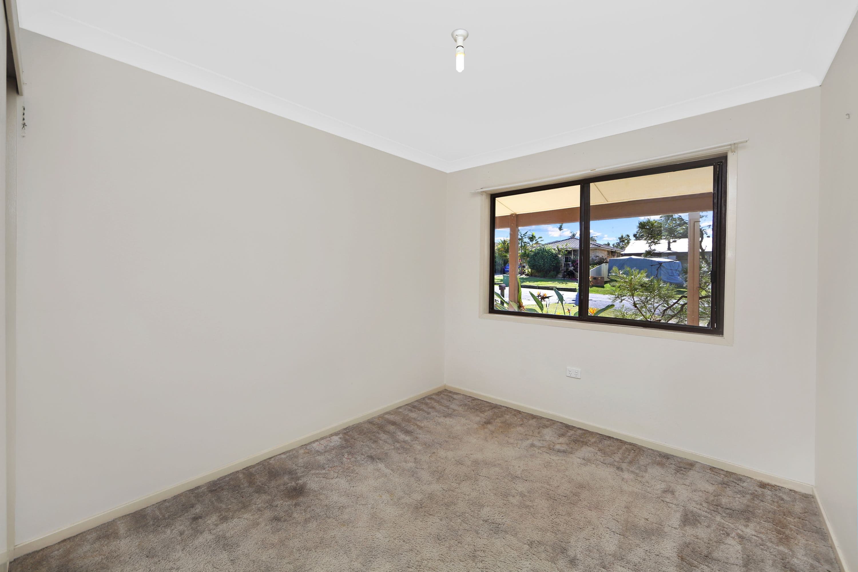 15 Chisholm Avenue, Lake Munmorah - Thumbnail 5