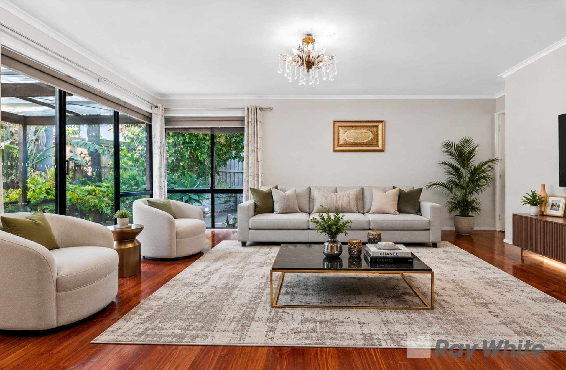 4 Sporing Court, Endeavour Hills VIC 3802, Endeavour Hills - Thumbnail 2