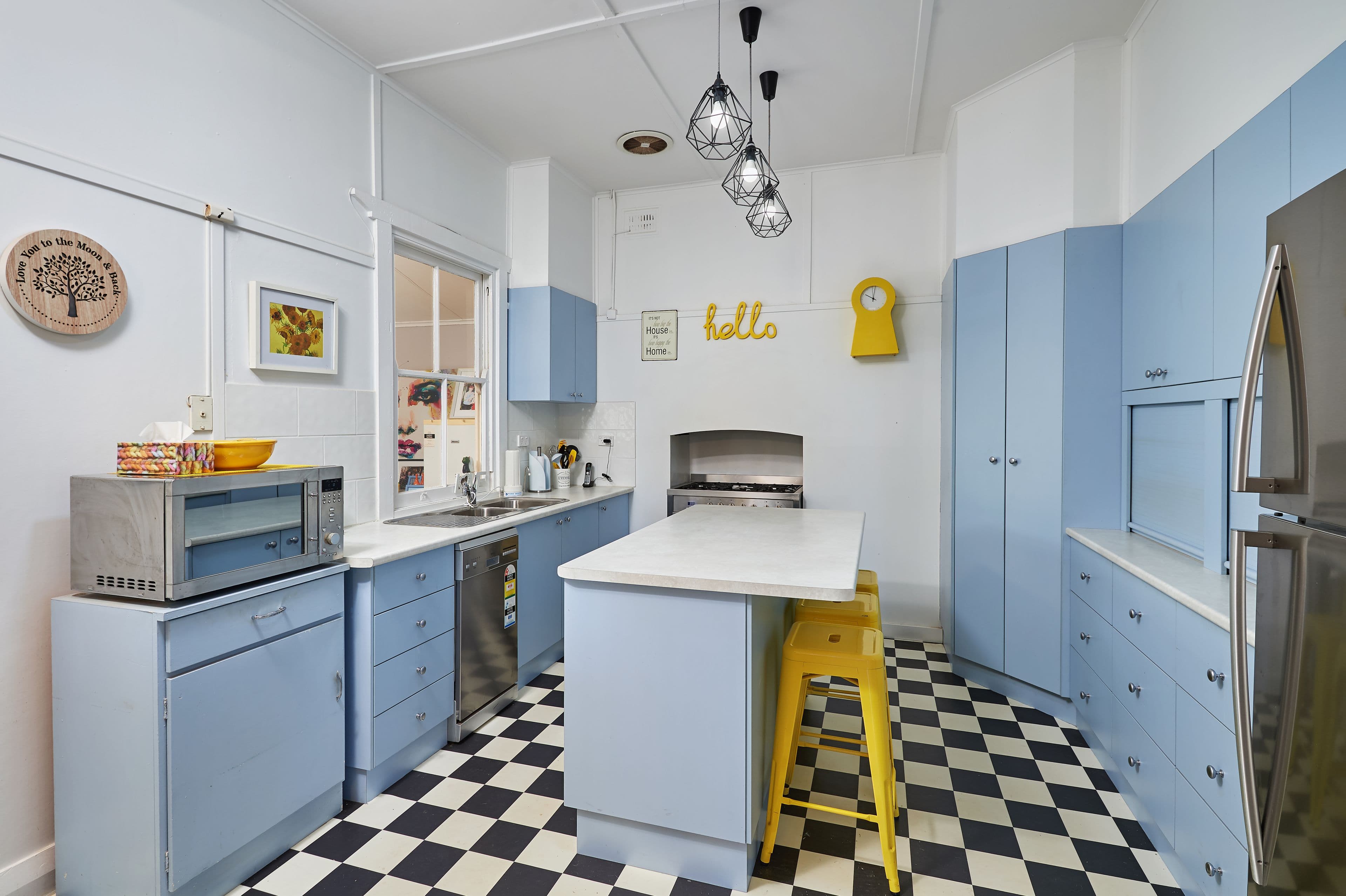 44 Loch Street, Ganmain - Thumbnail 2