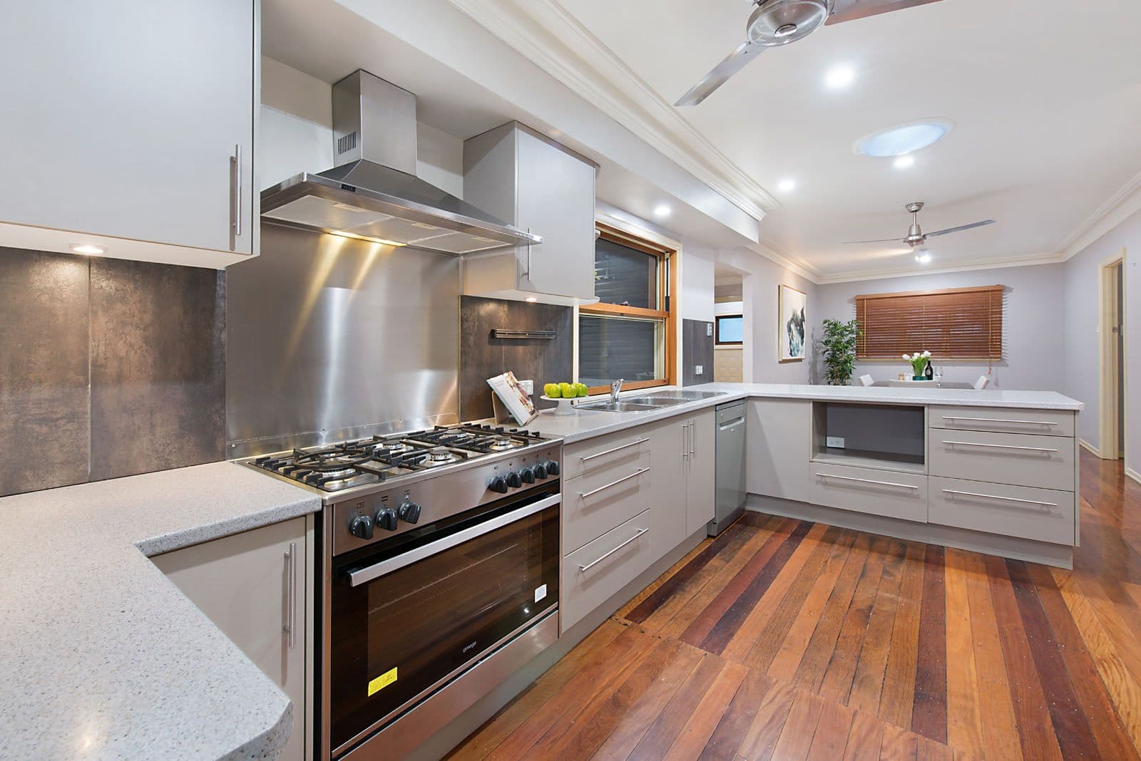 75 Gosford Street, Mount Gravatt QLD 4122, Mount Gravatt - Thumbnail 3