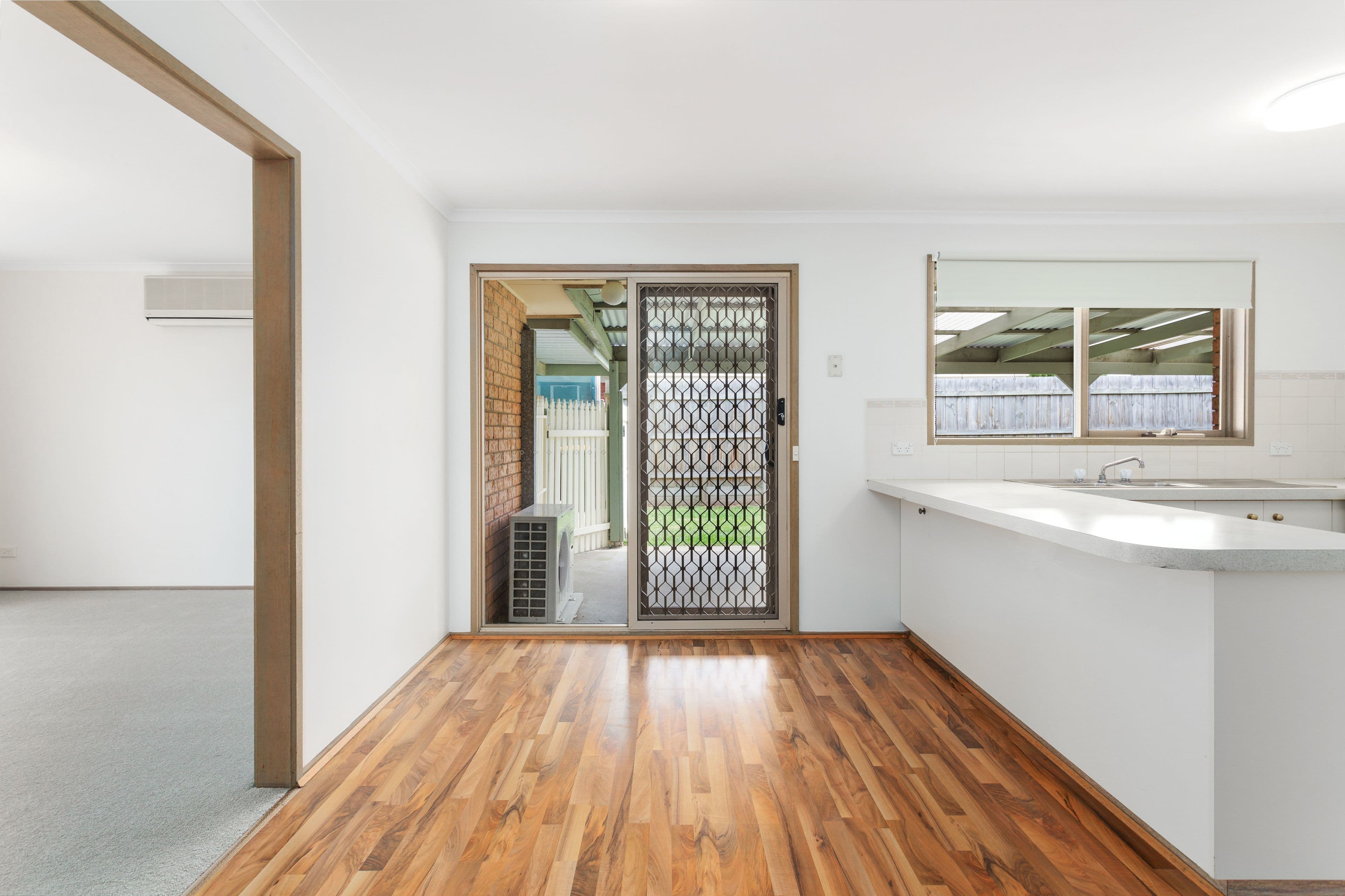 8 Martingale Place, Pakenham VIC 3810, Pakenham - Thumbnail 6