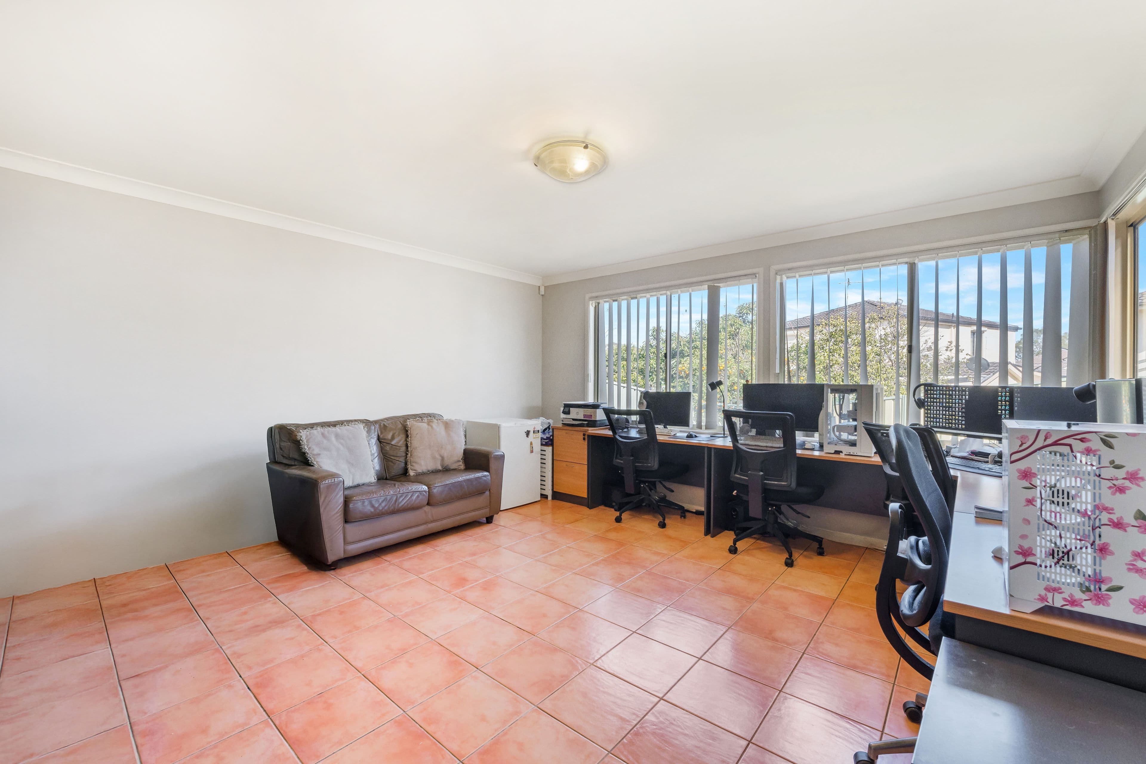 31 Barcelona Drive, Prestons NSW 2170, Prestons - Thumbnail 8