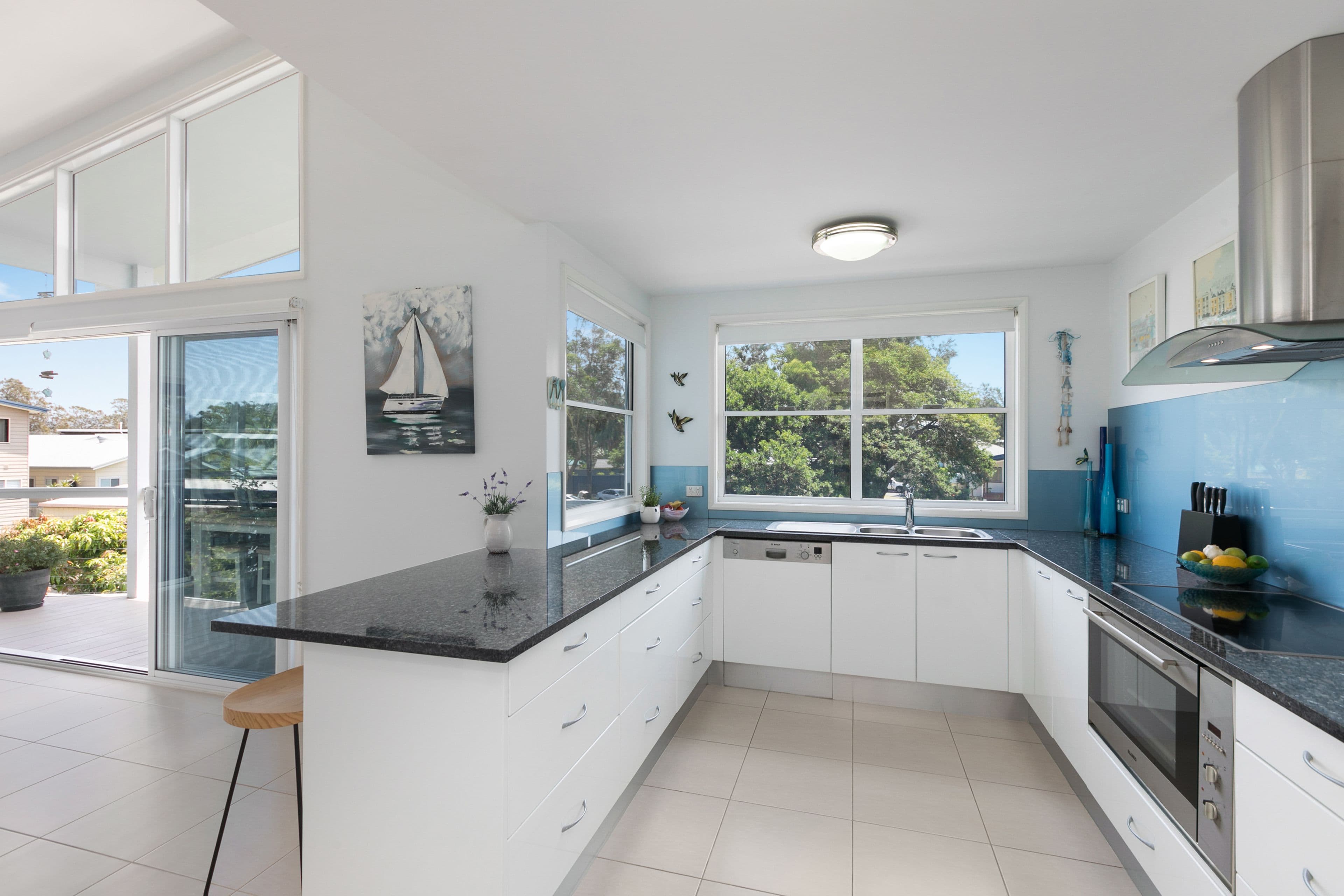 16 Lenora Avenue, Davistown NSW 2251, Davistown - Thumbnail 5
