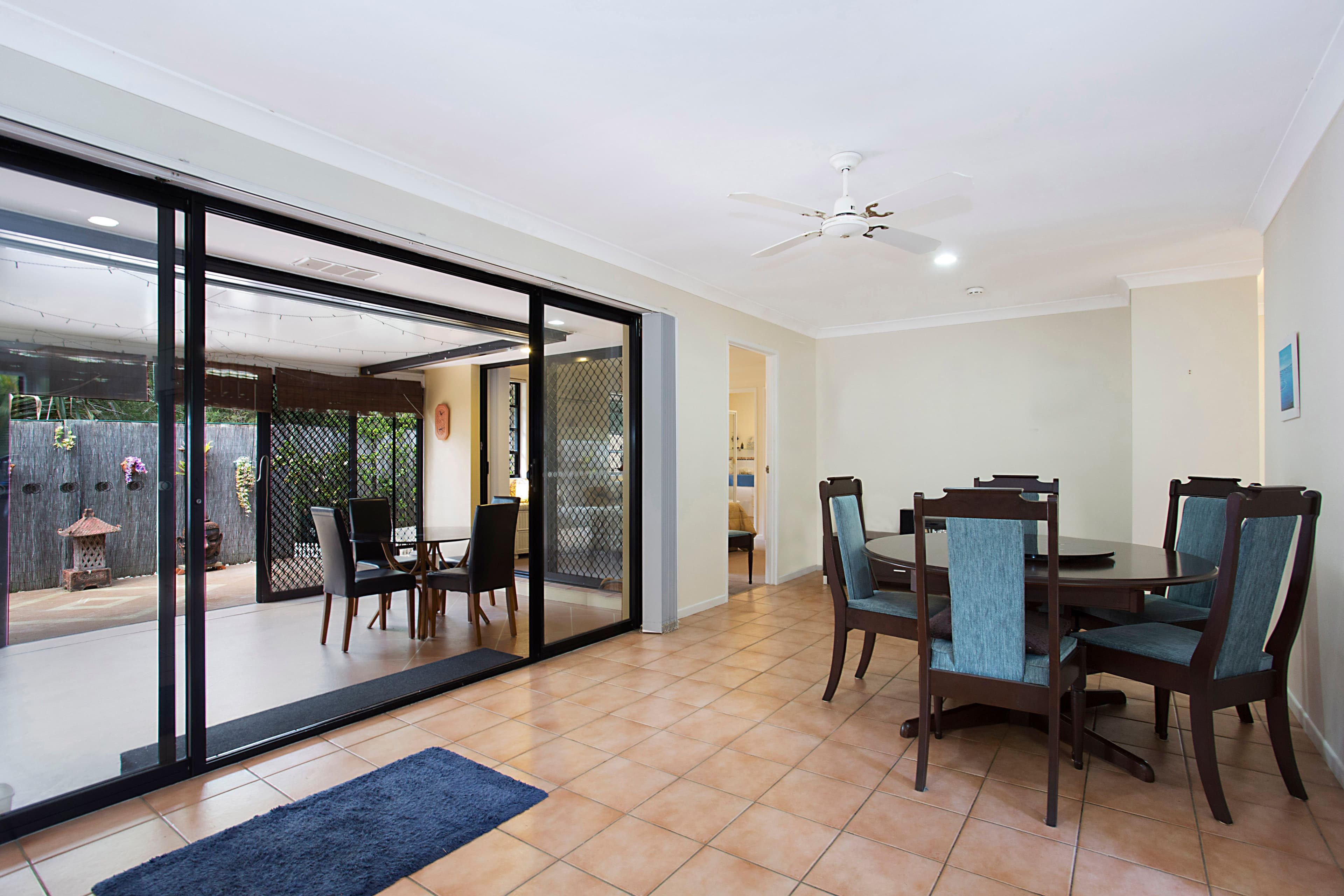 1 Seville Circuit, Burleigh Waters QLD 4220, Burleigh Waters - Thumbnail 4