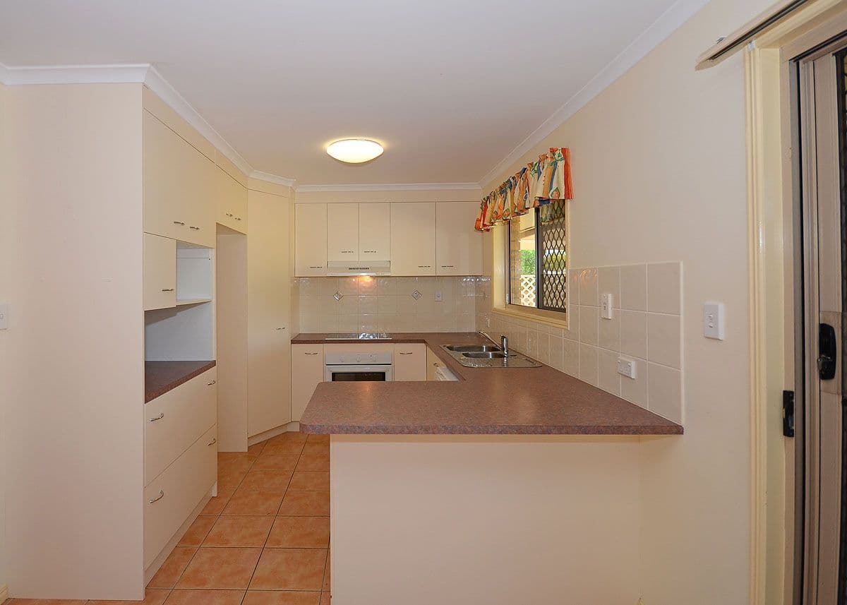 22 Kestrel Court, Eli Waters QLD 4655, Eli Waters - Thumbnail 4