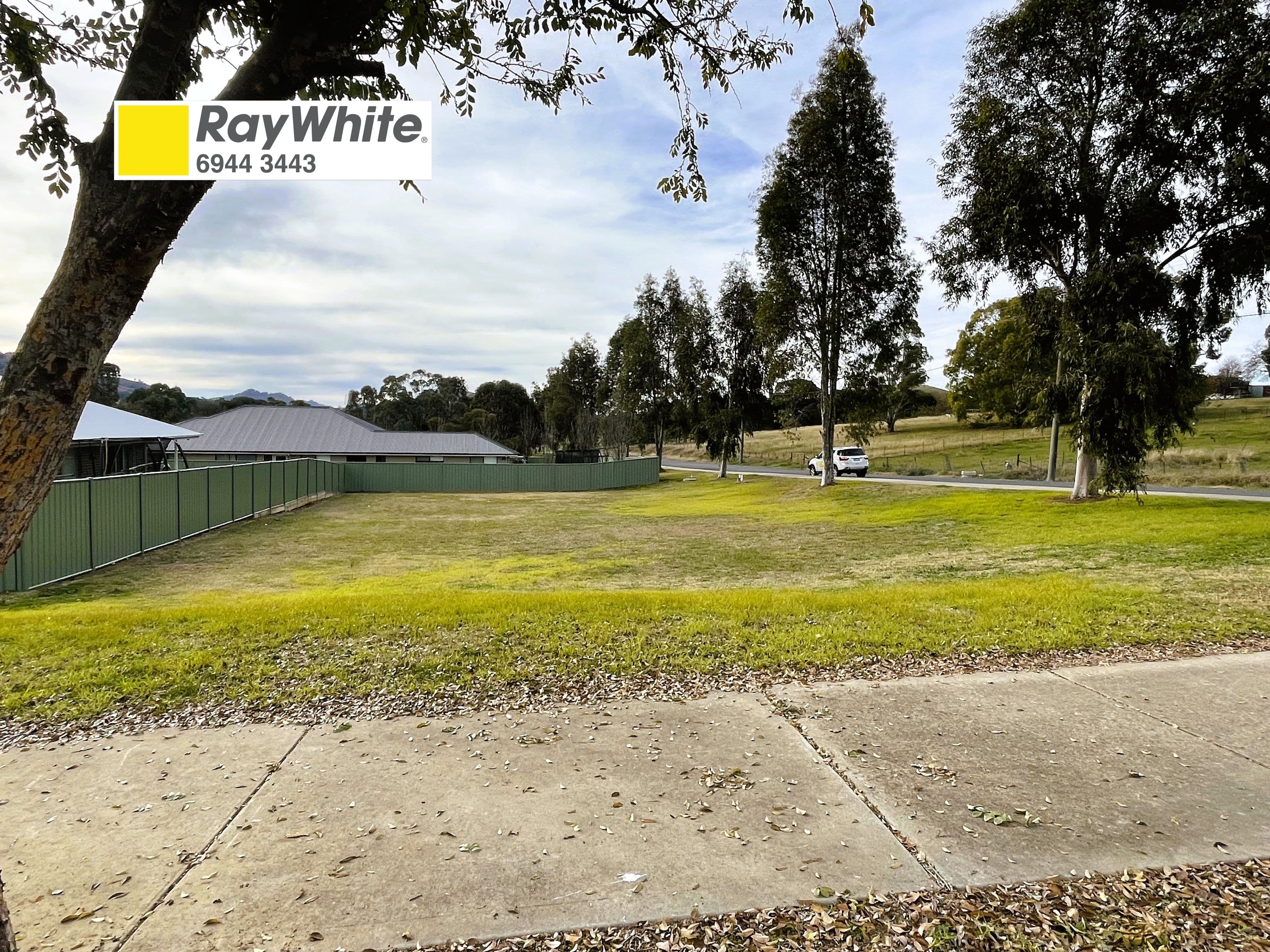 17 Neil McInerney Street, Gundagai NSW 2722, Gundagai - Image 1