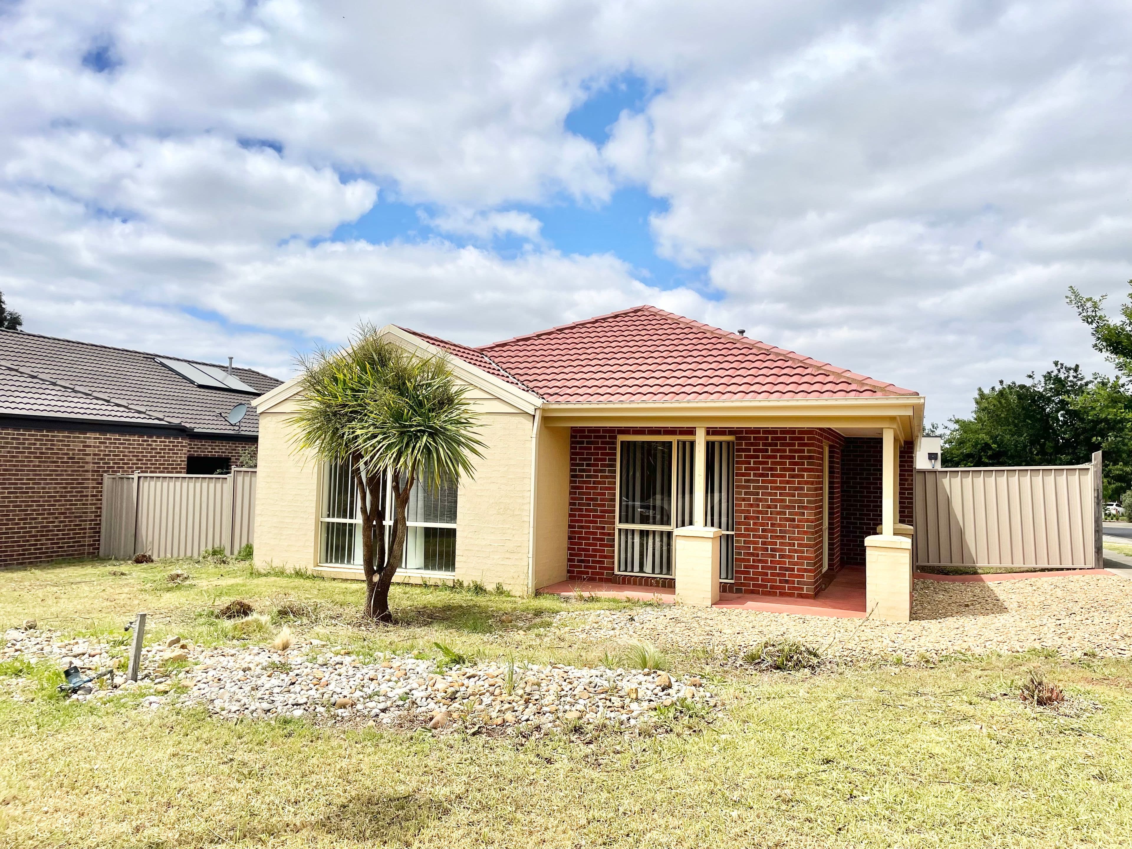 5 Honour Lane, Caroline Springs VIC 3023, Caroline Springs - Image 1