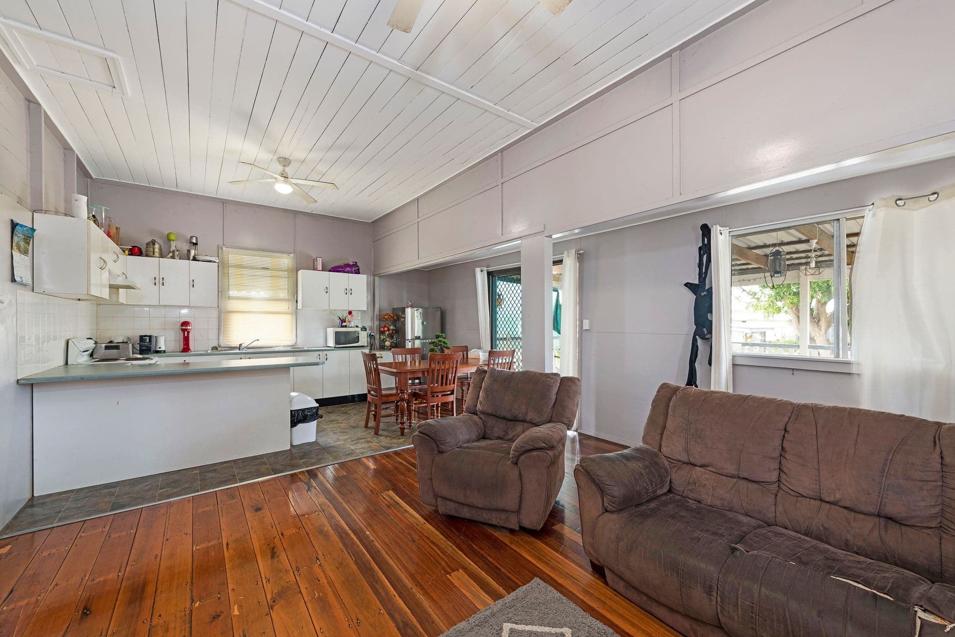 10 Hicks Street, Burnett Heads QLD 4670, Burnett Heads - Thumbnail 4