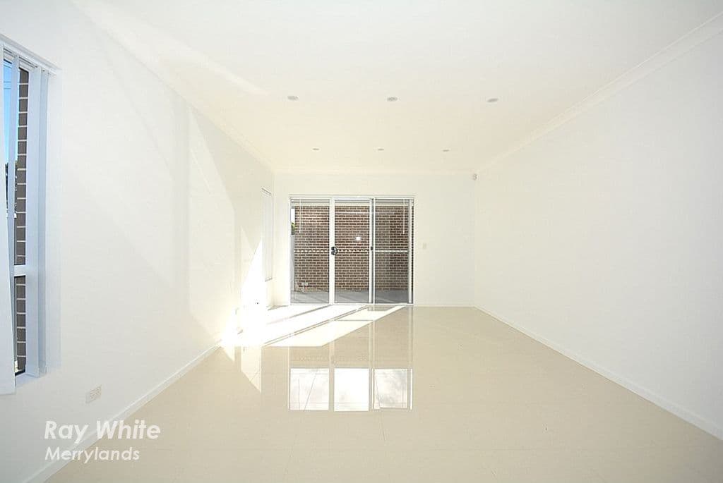 133 River Avenue, Fairfield NSW 2165, Fairfield - Thumbnail 2