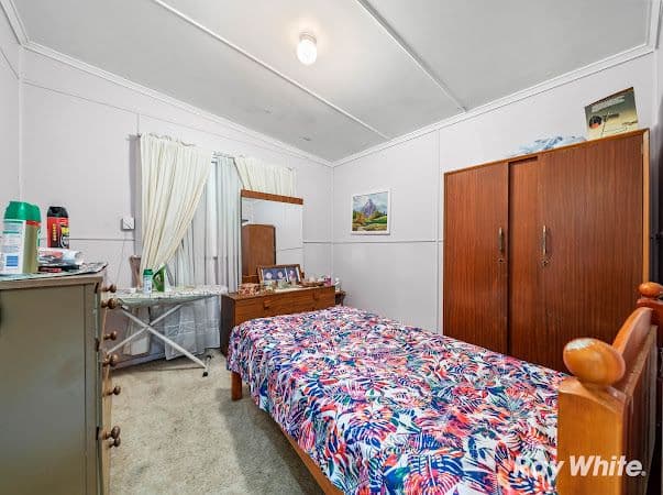 27 Gomer Street, Booval QLD 4304, Booval - Thumbnail 7
