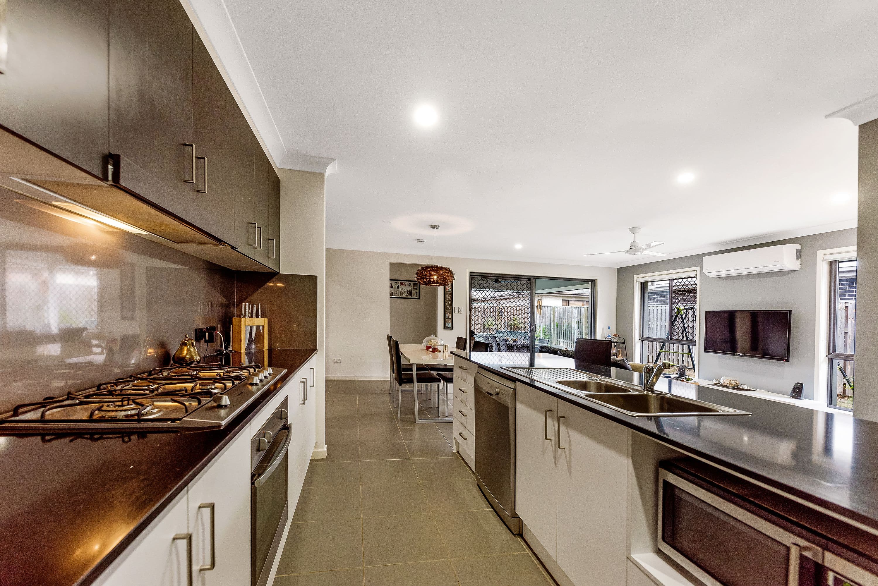 6 Ningaloo Drive, Pimpama QLD 4209, Pimpama - Thumbnail 4
