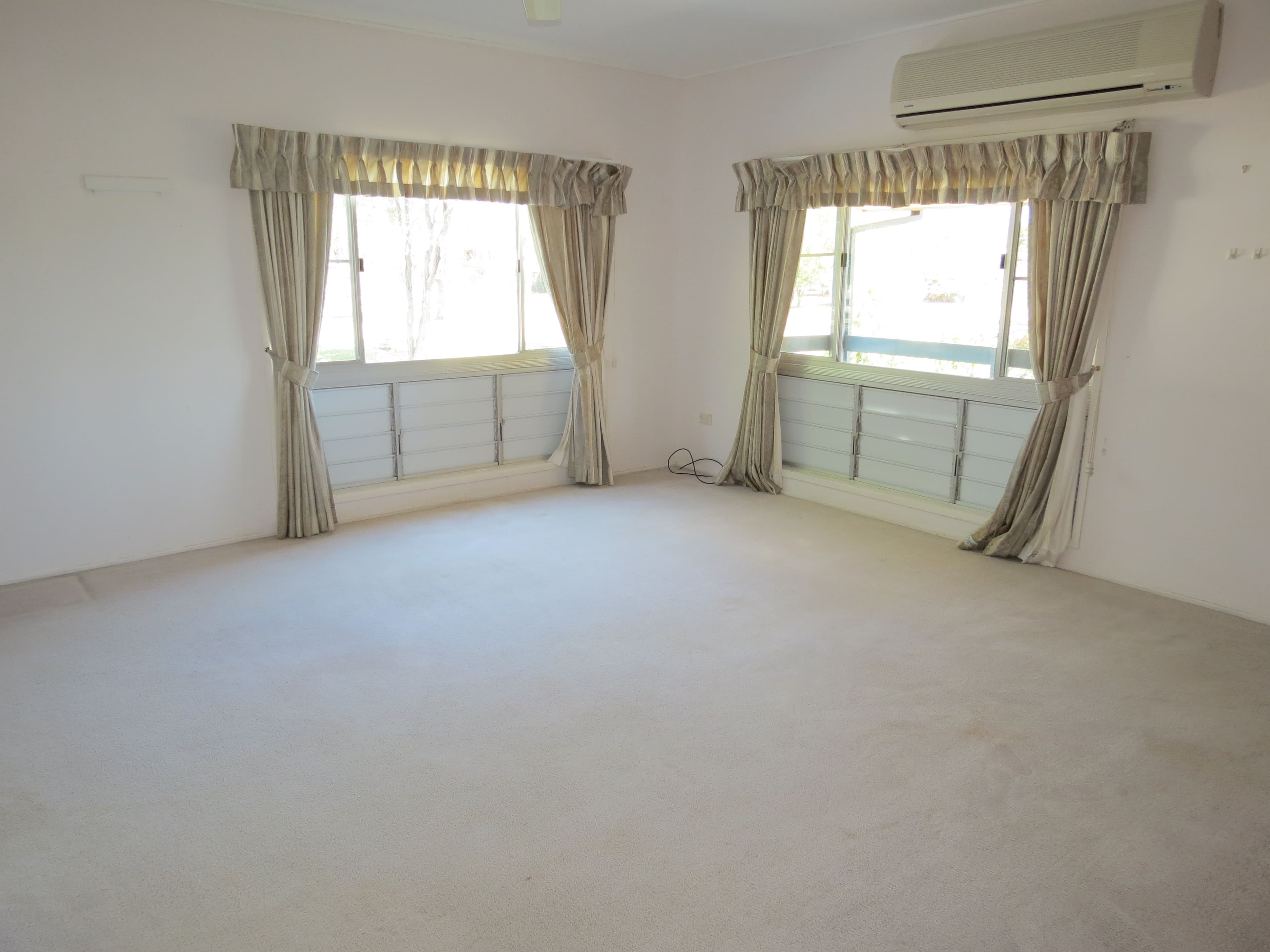 2 Brahman Place, Emerald QLD 4720, Emerald - Thumbnail 4