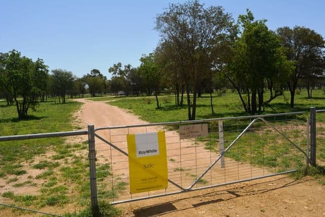 Lot 3 Frames Lane, Blackall QLD 4472, Blackall - Image 1