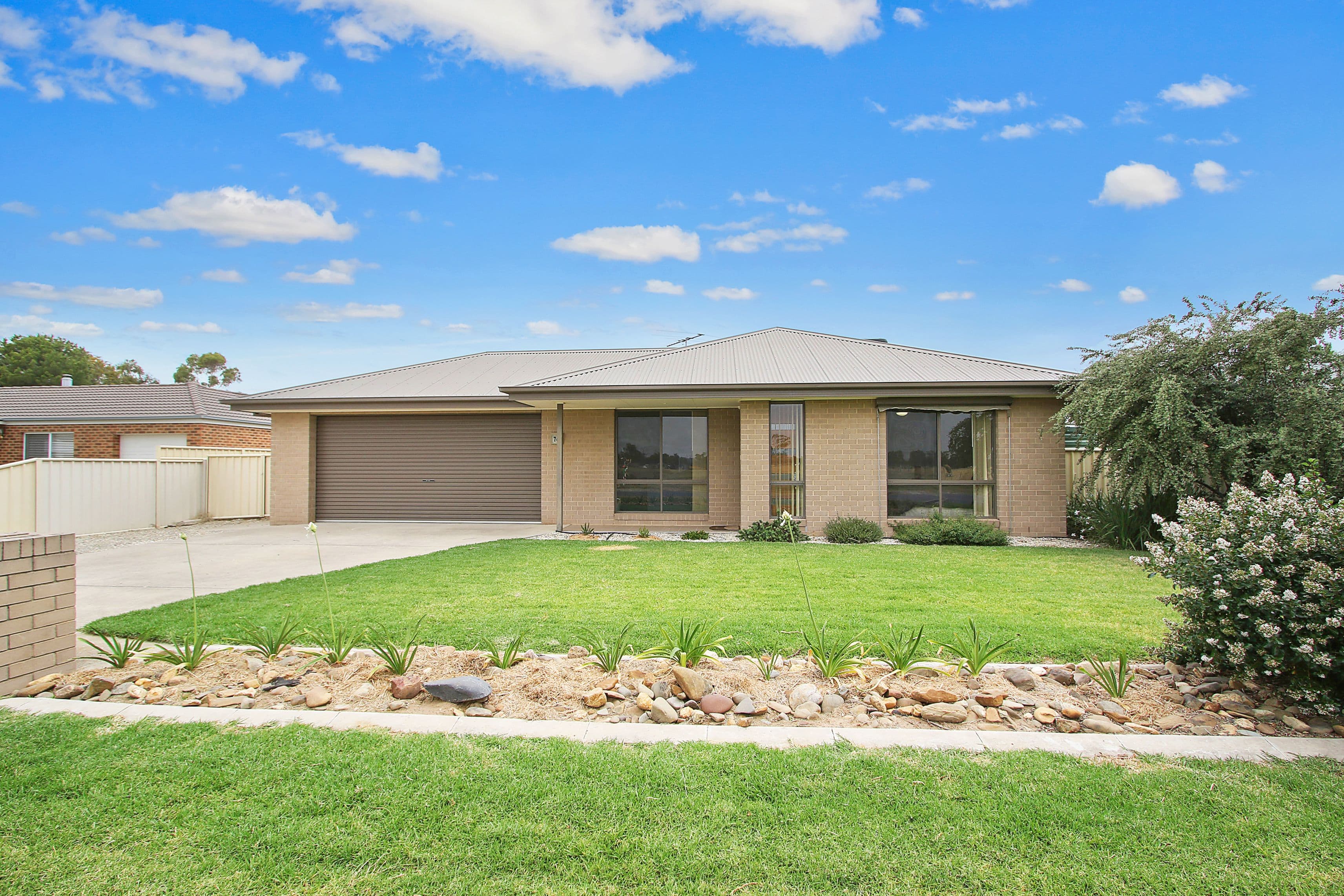 74 Jude Street, Howlong NSW 2643, Howlong - Image 1