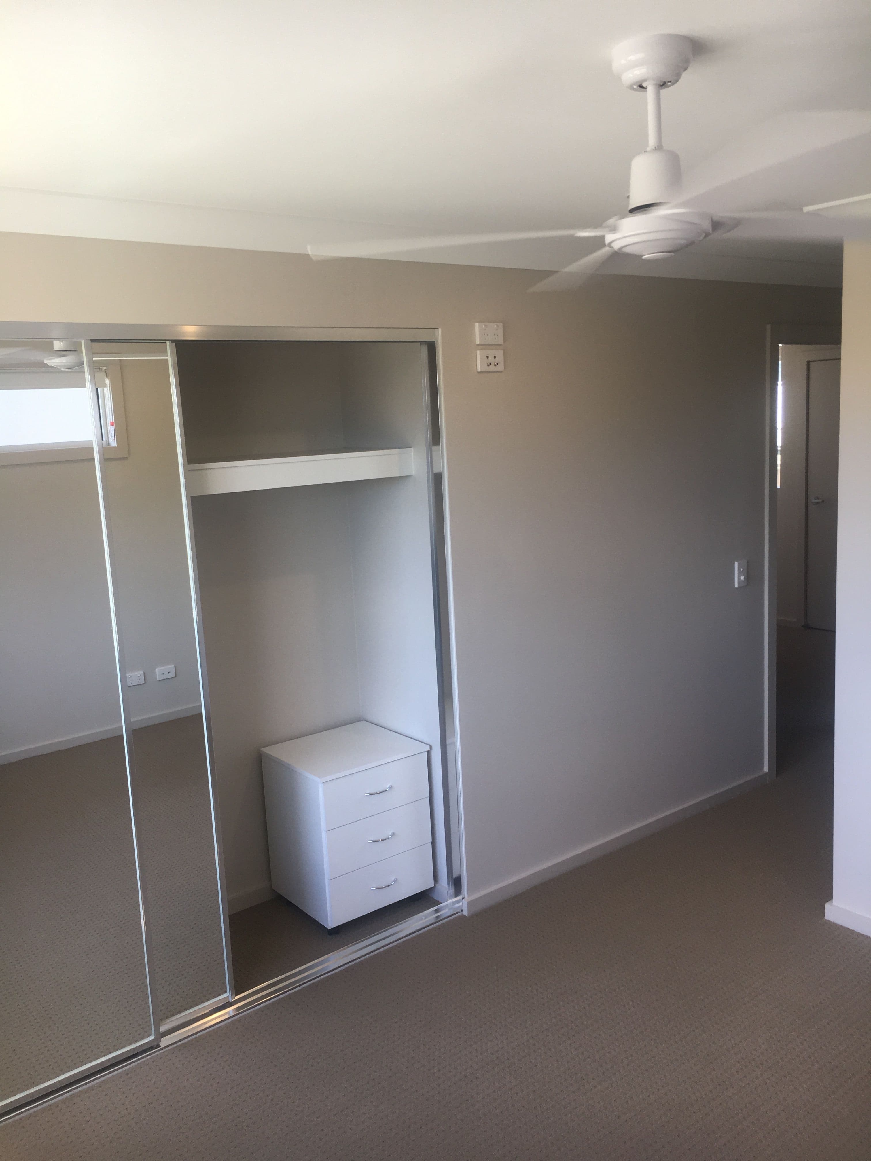 22 Mellish Parade, Glenfield NSW 2167, Glenfield - Thumbnail 7