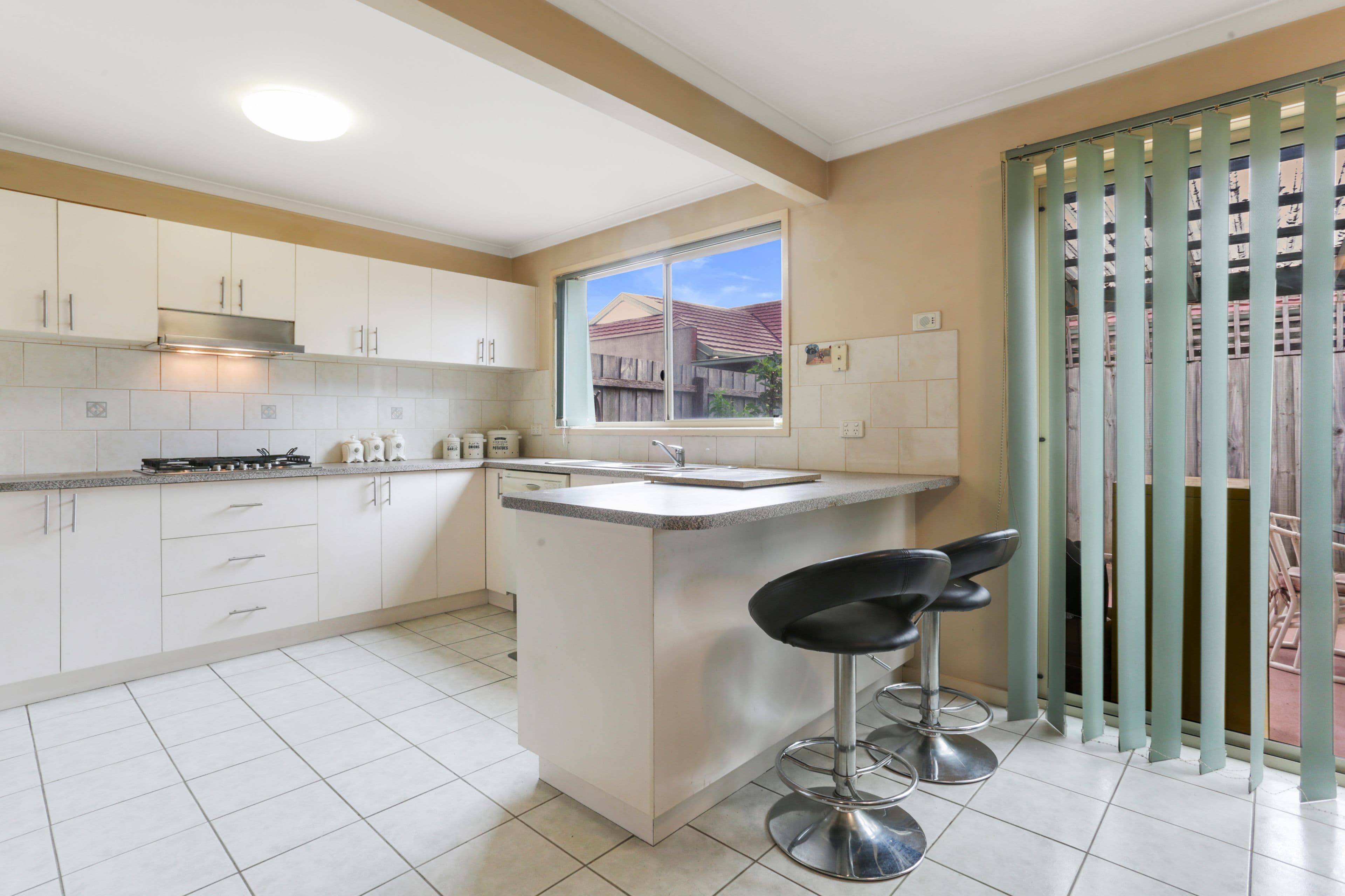 28 Domain Drive, Keysborough VIC 3173, Keysborough - Thumbnail 3