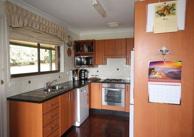 61 Curtis Street, Oberon - Thumbnail 3