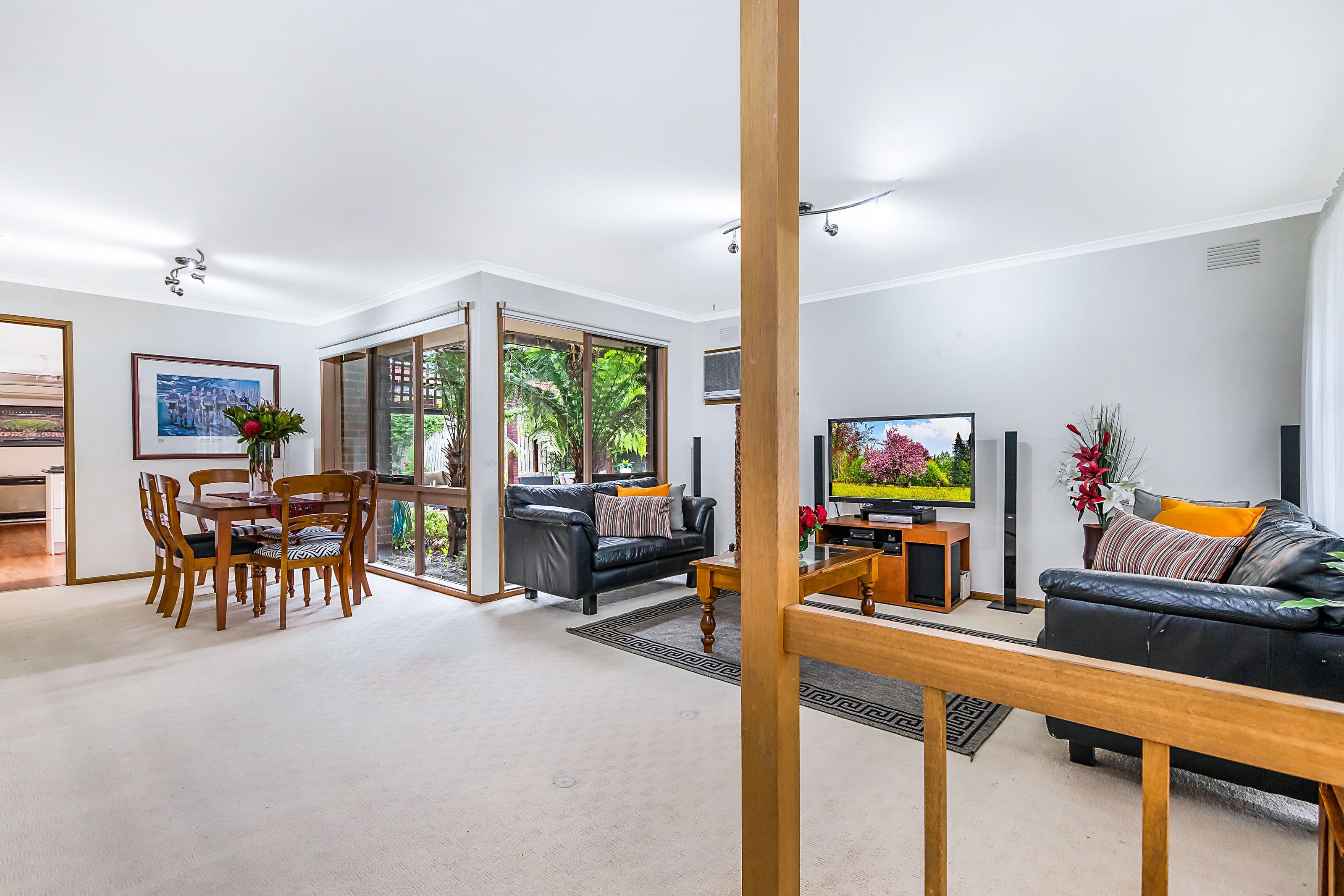 75 Galahad Crescent, Glen Waverley VIC 3150, Glen Waverley - Thumbnail 3
