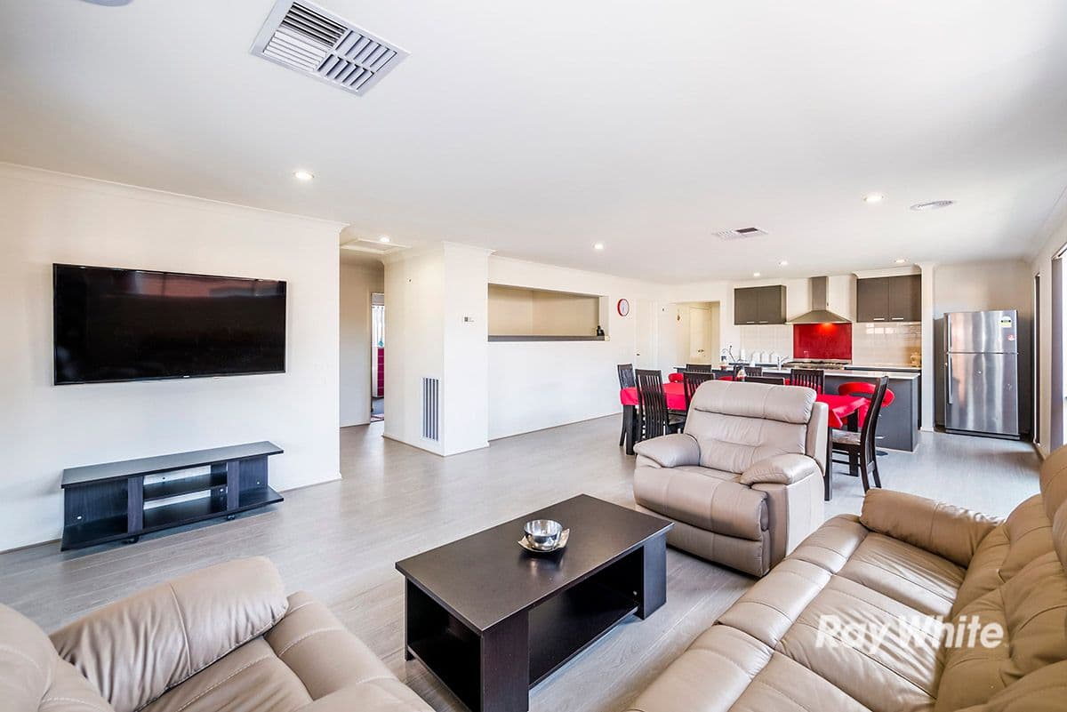 28 Stanford Street, Cranbourne West VIC 3977, Cranbourne West - Image 1