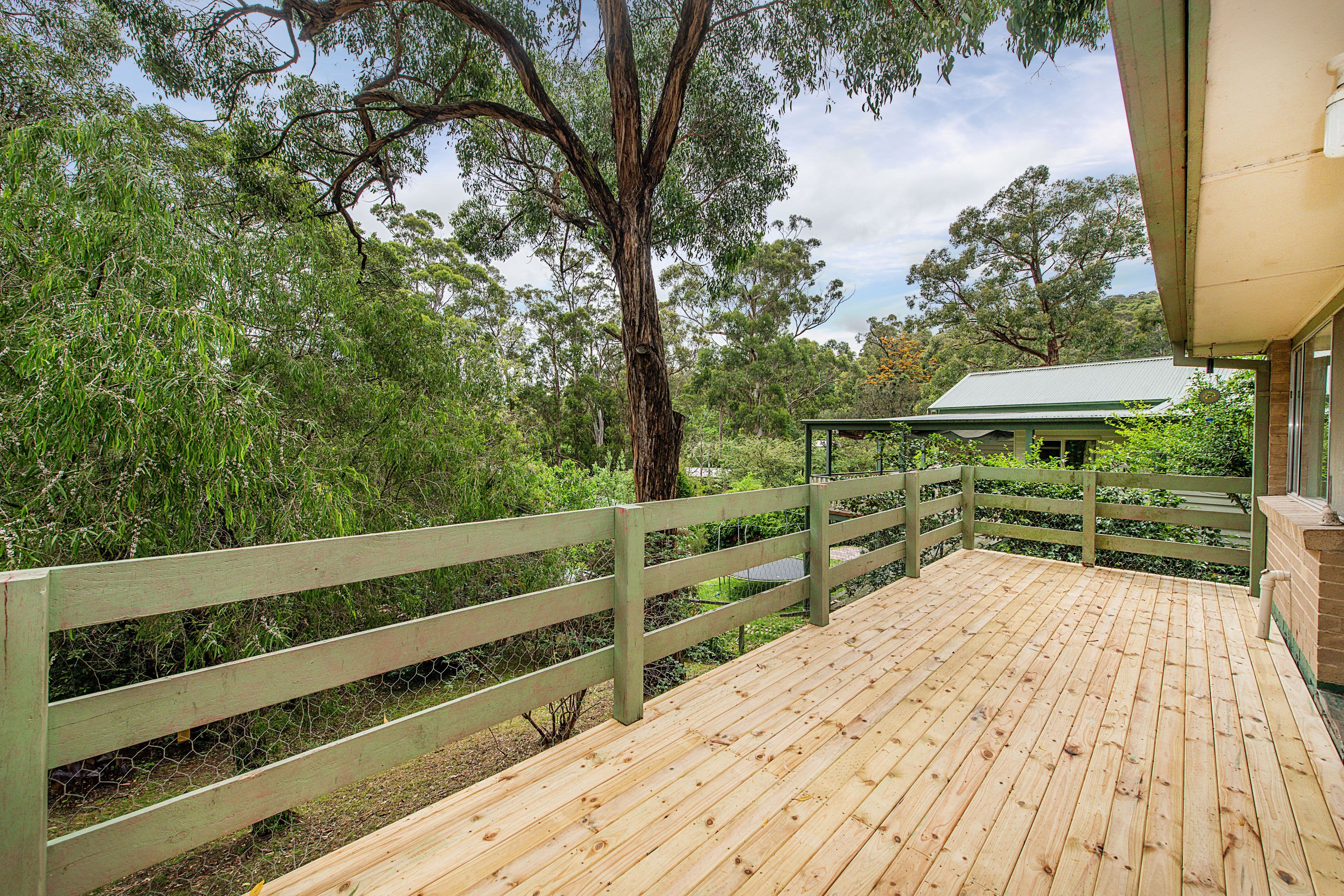 6 The Highway, Upwey VIC 3158, Upwey - Thumbnail 2